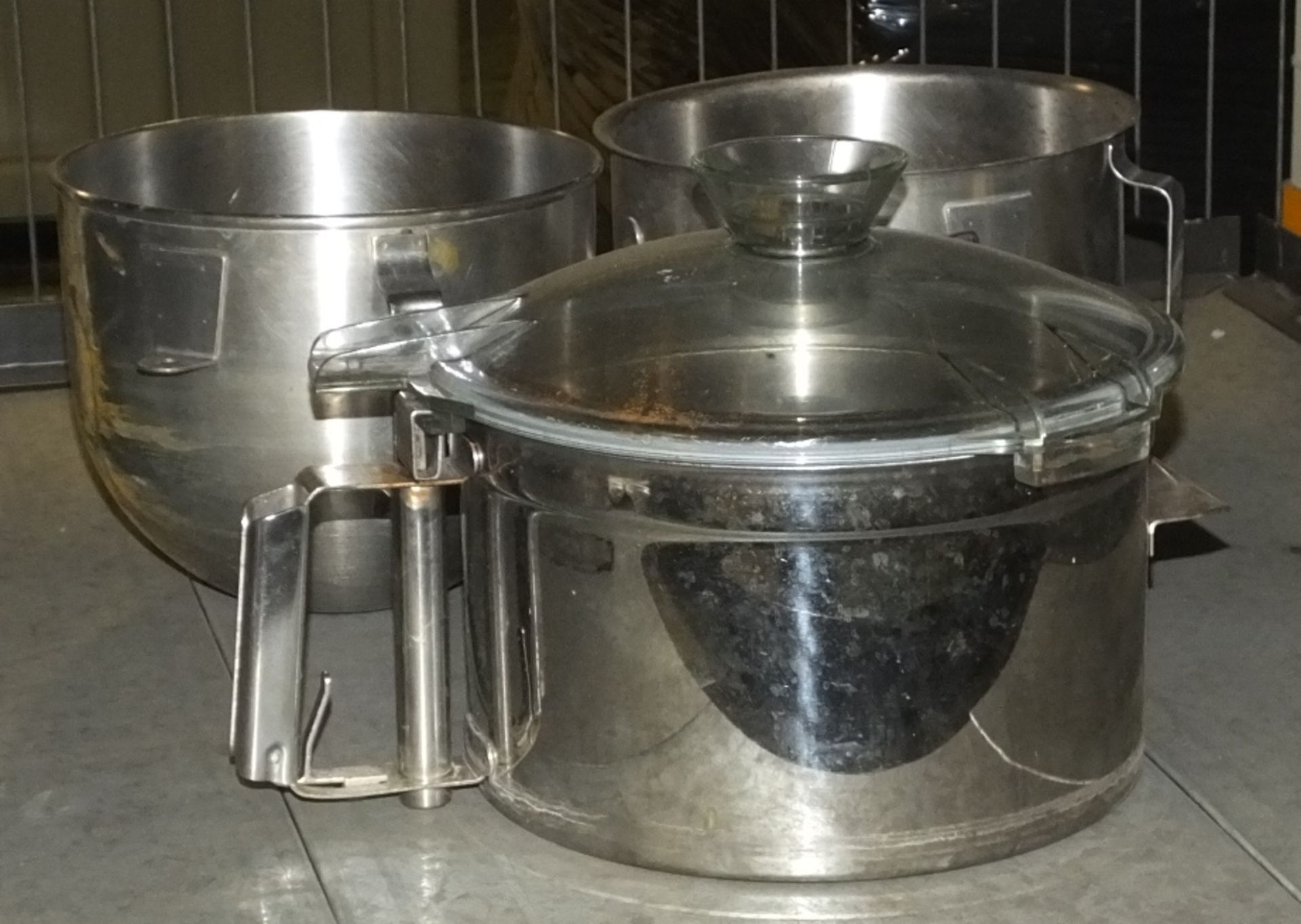 Catering Equipment - Mixer Bowls & Hook - Image 4 of 4