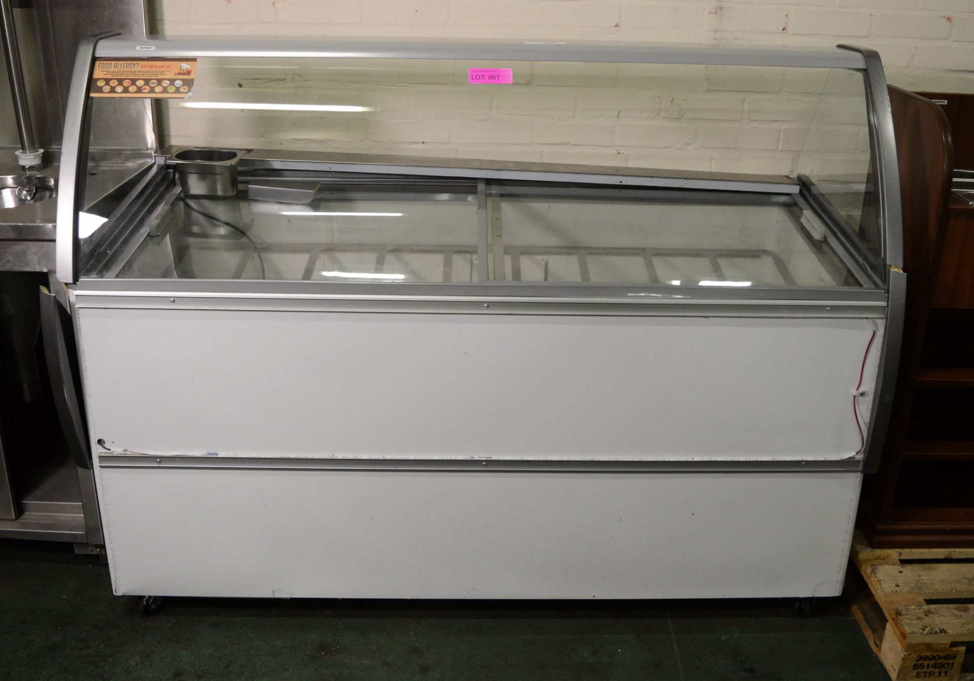 Crystal Venus 13 Ice Cream Counter W1676 x D862 x H1263mm.