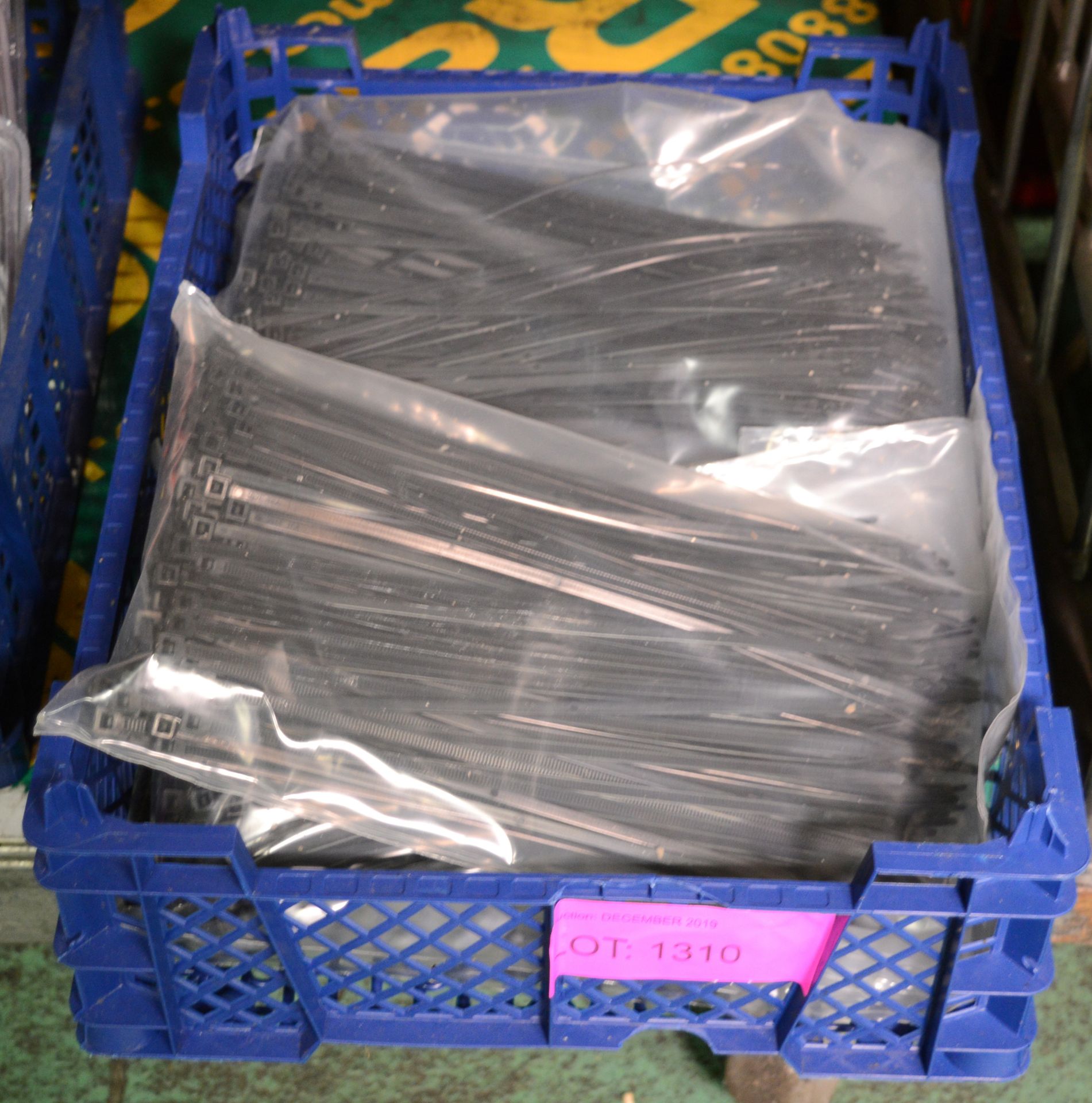 1000x Cable Ties - Type 1.