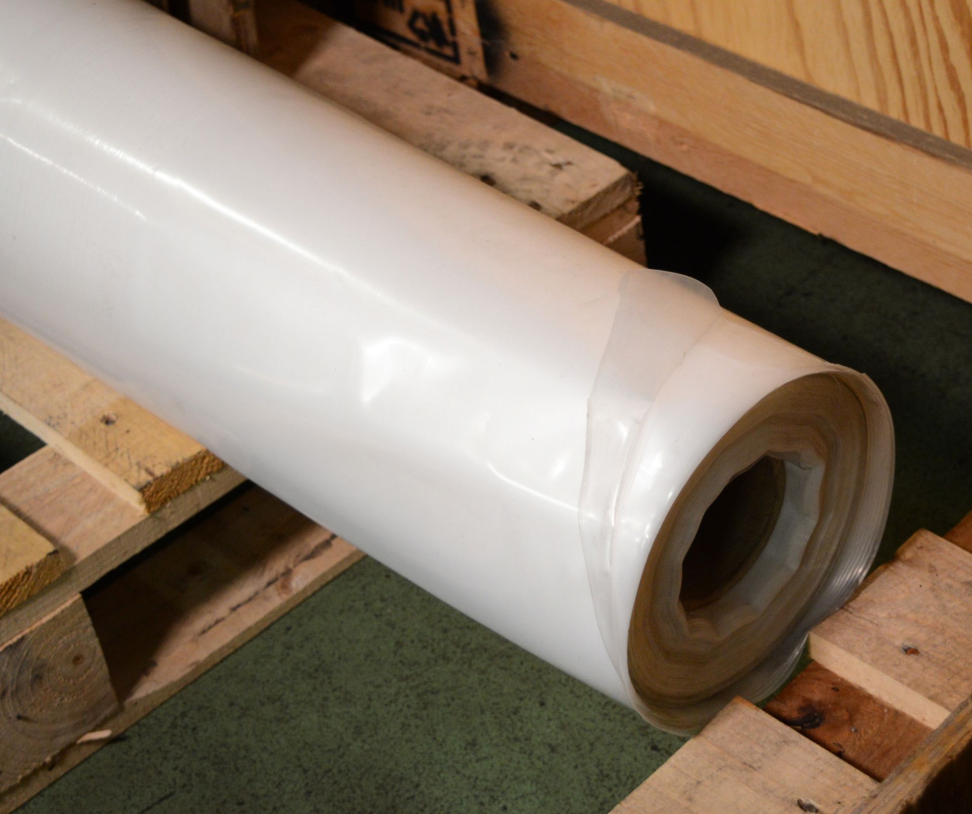 Clear Plastic Sheet Roll W1870mm. - Image 2 of 2