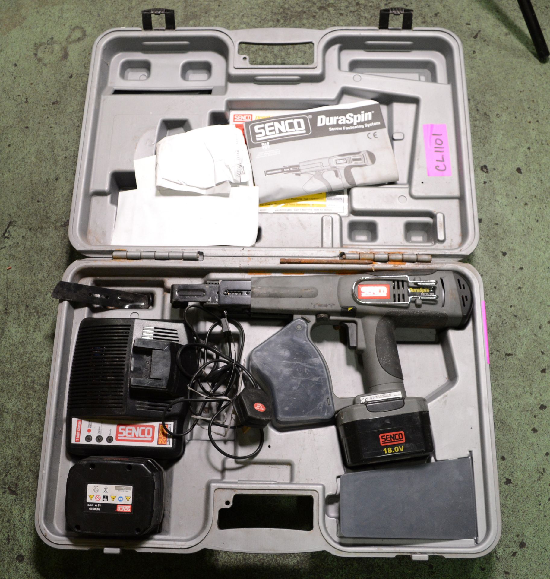 Senco Duraspin - DS275 - 18V - 2x Batteries, 1x Charger in carry case - Image 2 of 2