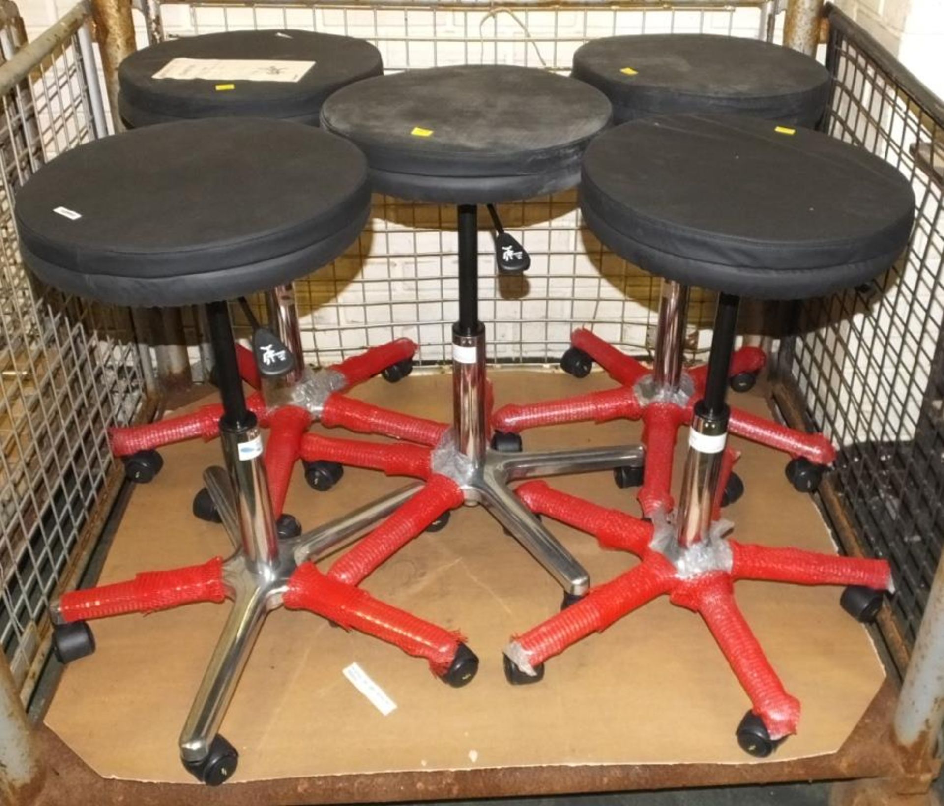 5x Adjustable Swivel Stools