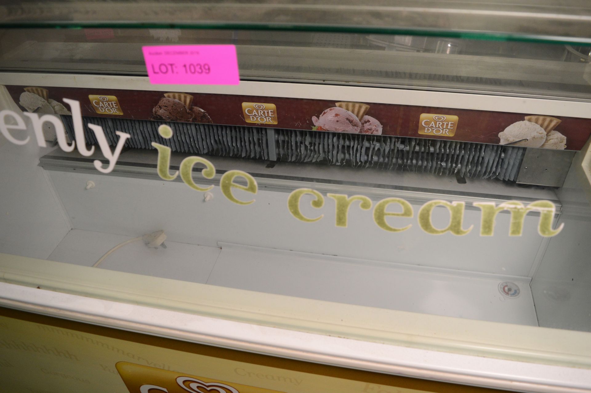 Refrigerated Ice Cream Scoop Counter W1400mm. - Image 2 of 2