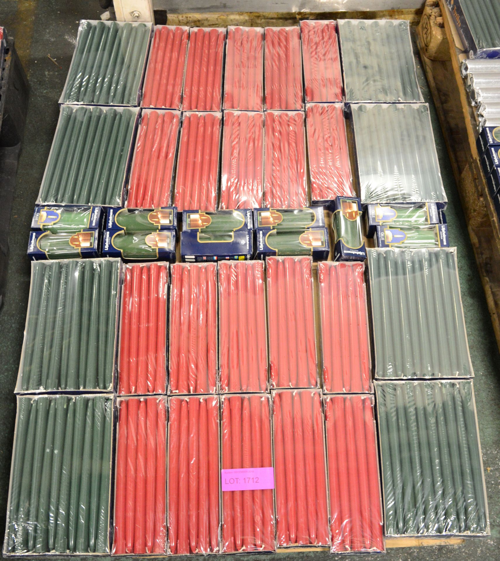 Pallet of Assorted Candles - See photo for quantity.