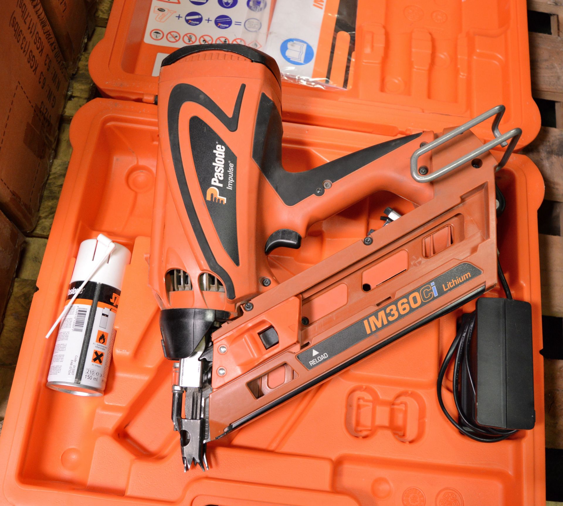 Plaslode Nail Gun IM360Ci.- Hardly used. - Image 2 of 2