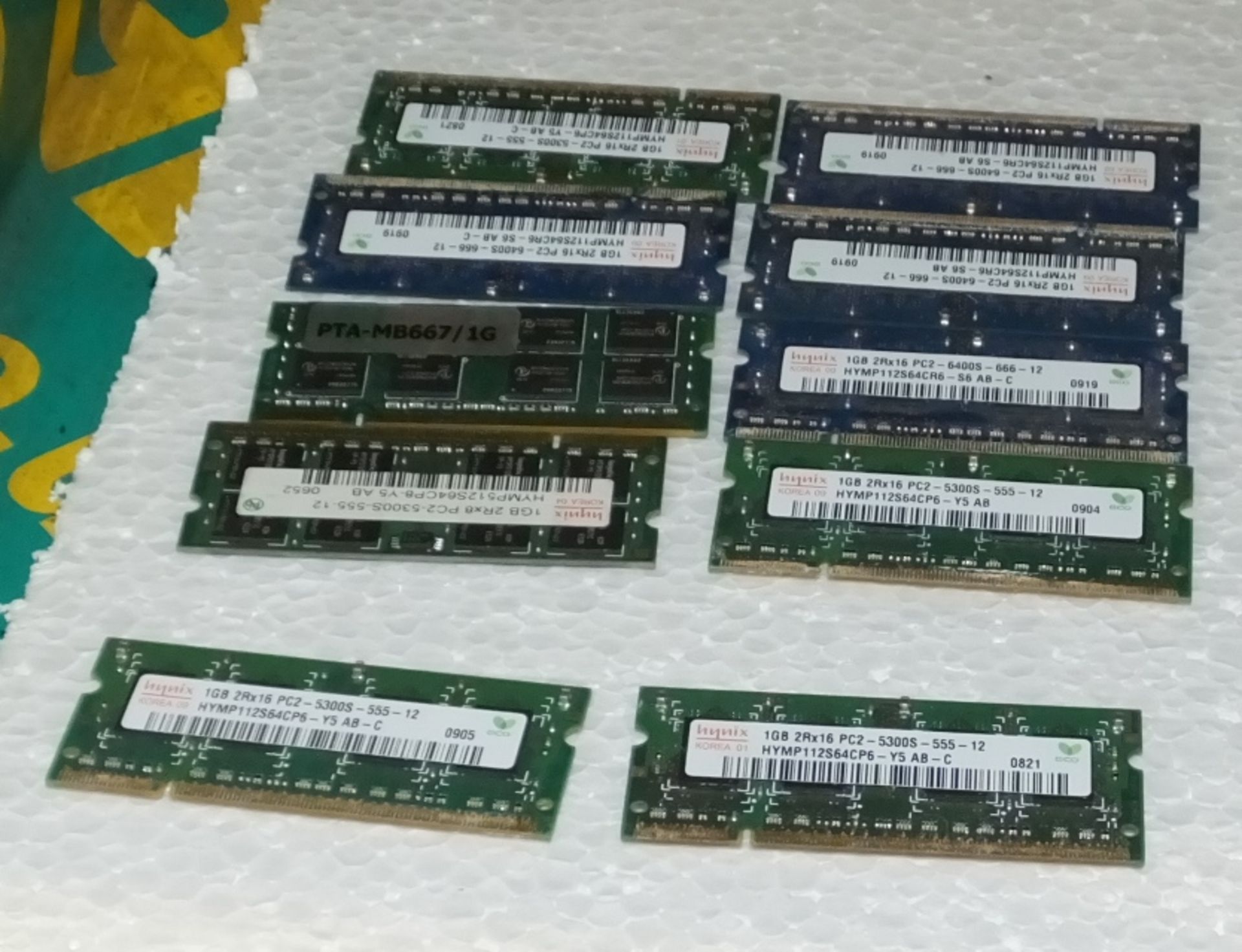 10x 1GB 2Rx 16 PC2 - 5300S - 555 - 12