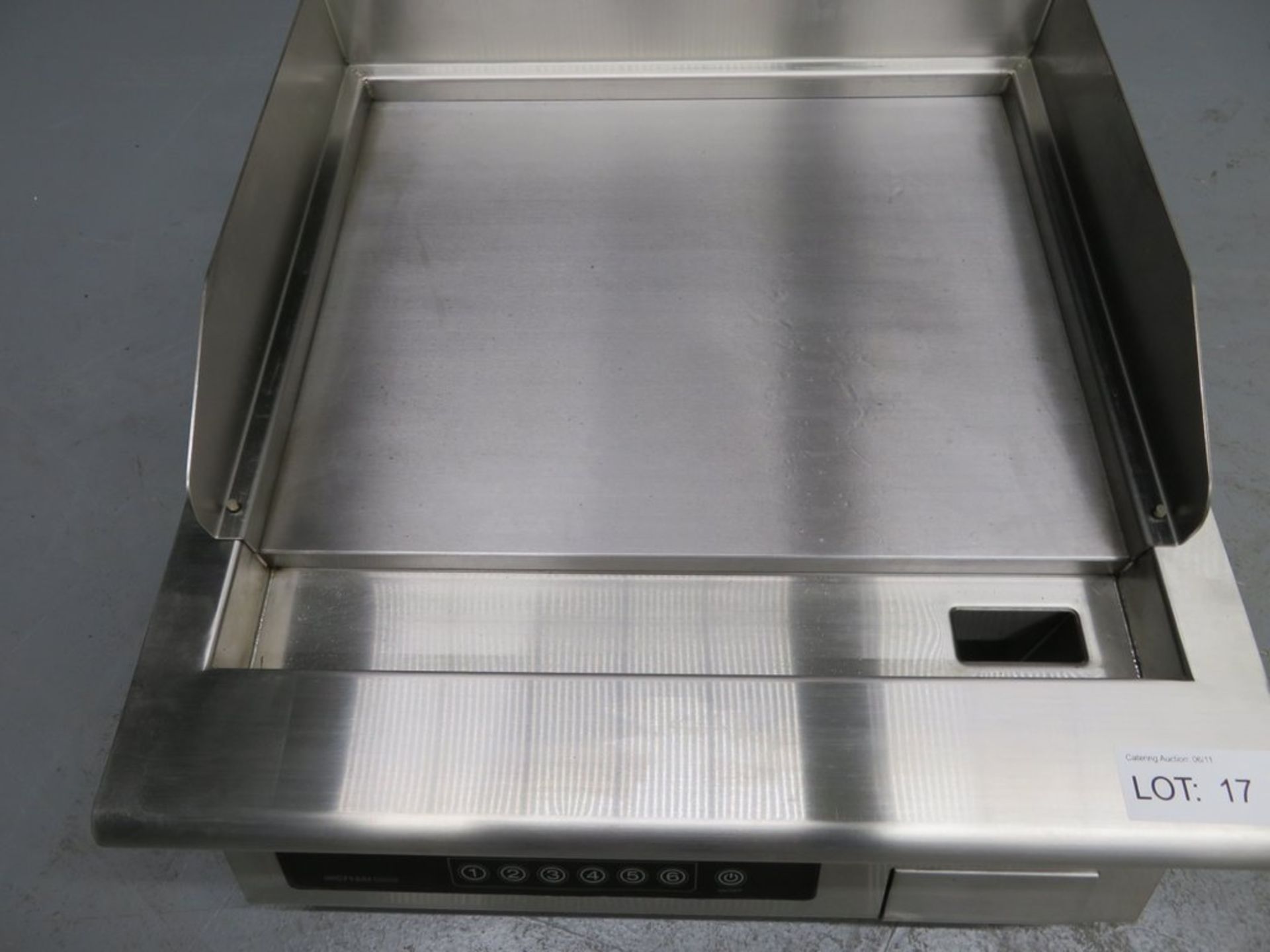 Heavy duty countertop induction griddle (smooth), model RDE-FG-6A, 3 phase, brand new & boxed - Image 5 of 9