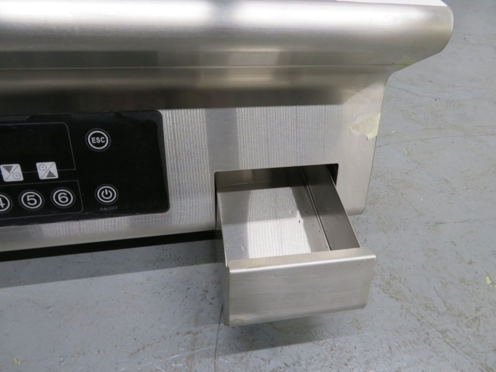 Heavy duty countertop induction griddle (smooth), model RDE-FG-6A, 3 phase, brand new & boxed - Image 7 of 9