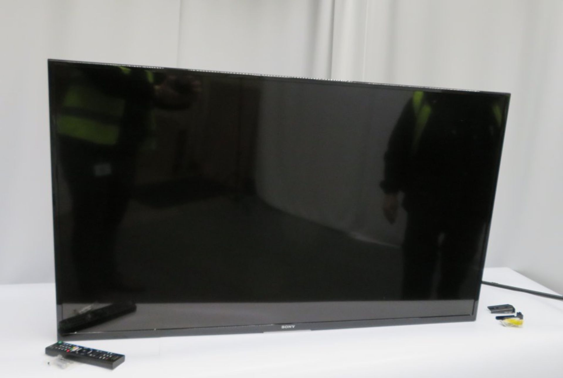 Sony Bravia 55" 4K Ultra HD Television. Model: KD55X8005CBU. - Image 2 of 13