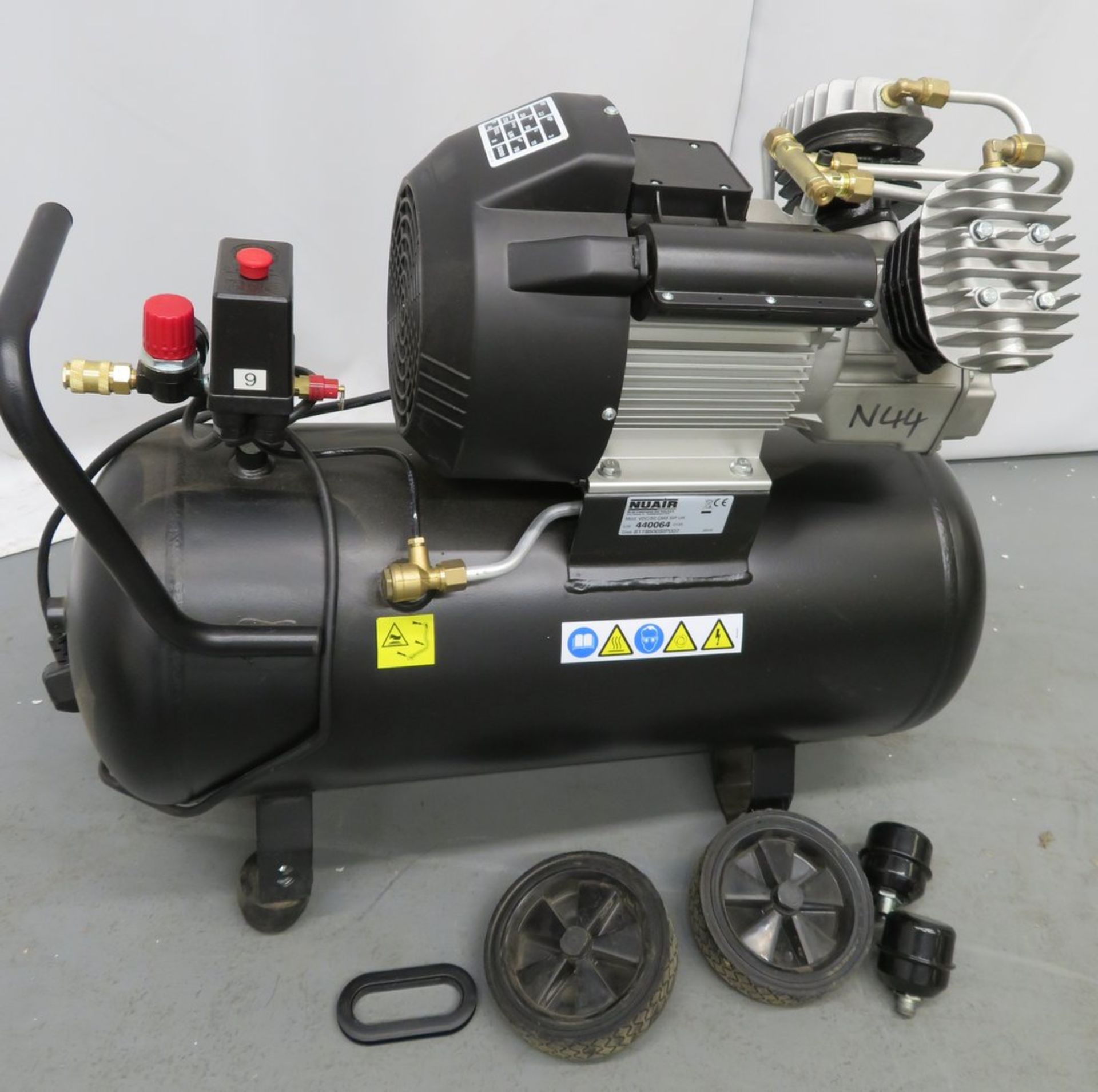 SIP Airmate TN 3/50-D Oil Lubricated Air Compressor 14 CFM. - Image 2 of 14