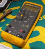 Fluke 73 III Multimeter