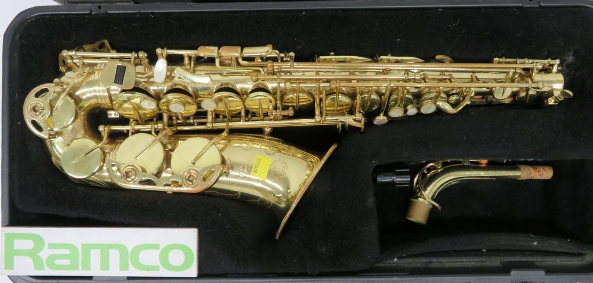 Henri Selmer Super Action 80 Serie 2 Alto Saxophone Complete With Case. - Image 2 of 14
