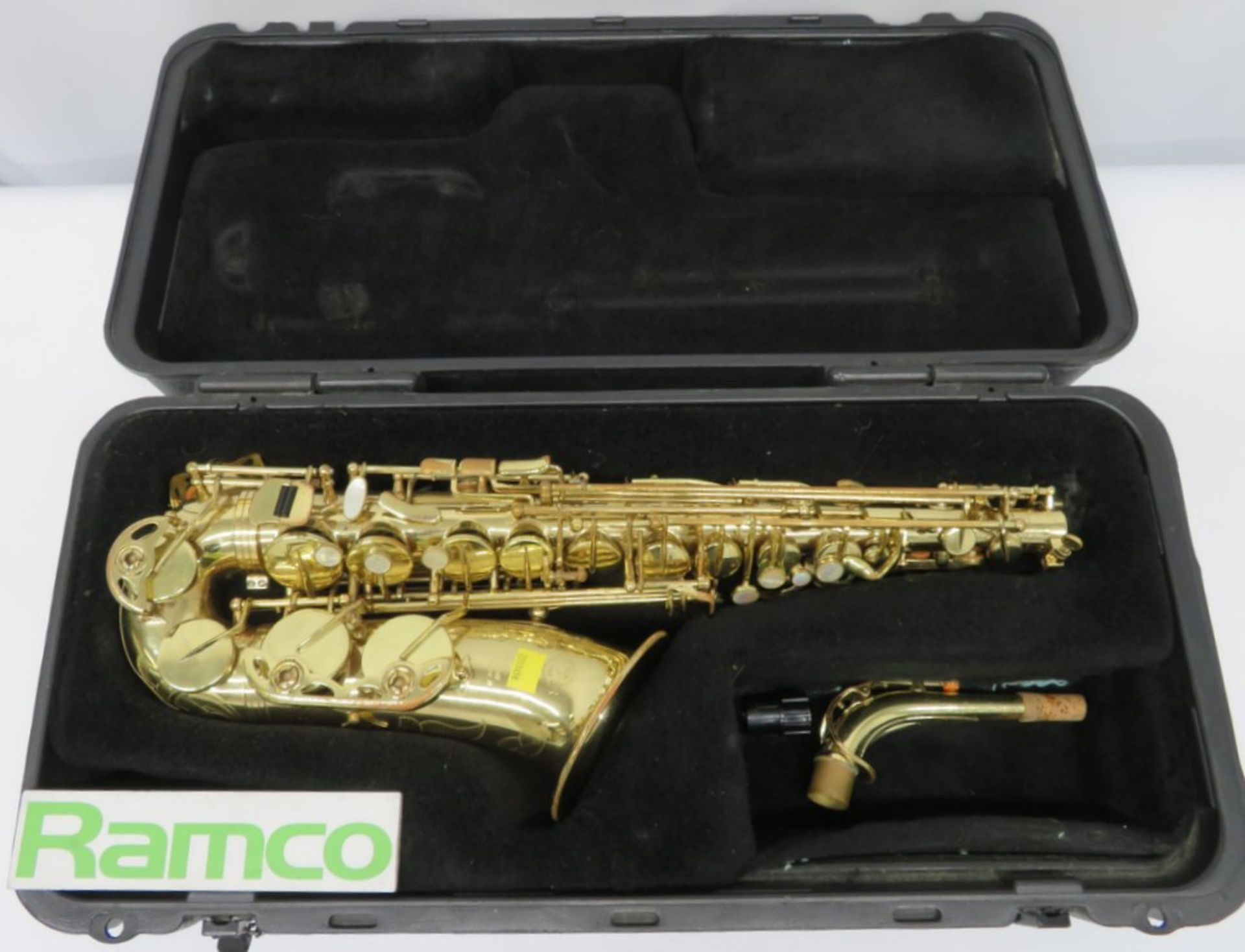 Henri Selmer Super Action 80 Serie 2 Alto Saxophone Complete With Case.