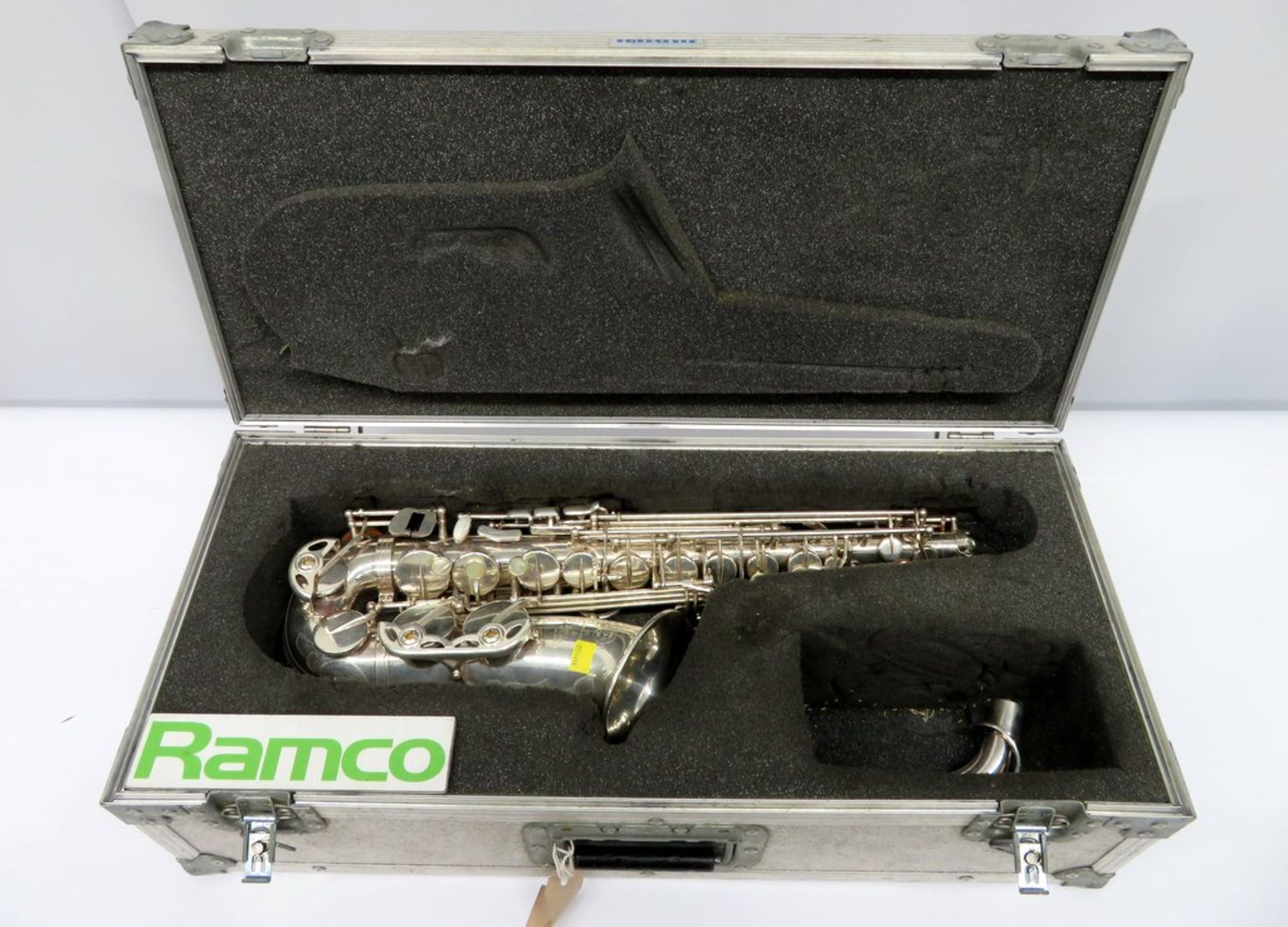 Henri Selmer Super Action 80 Serie 2 Alto Saxophone Complete With Case.