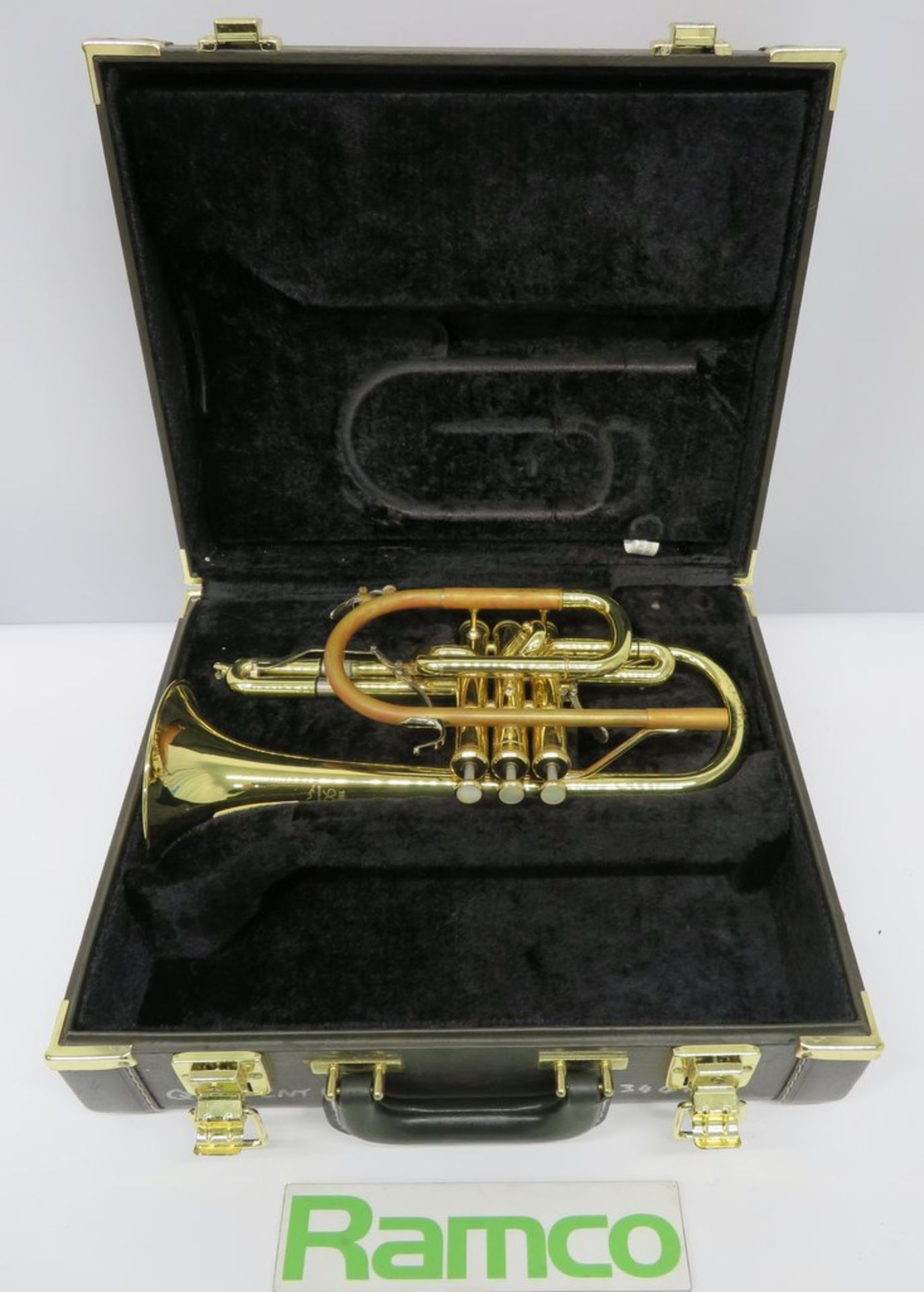 Yamaha Xeno YCR 8335 Cornet Complete With Case.