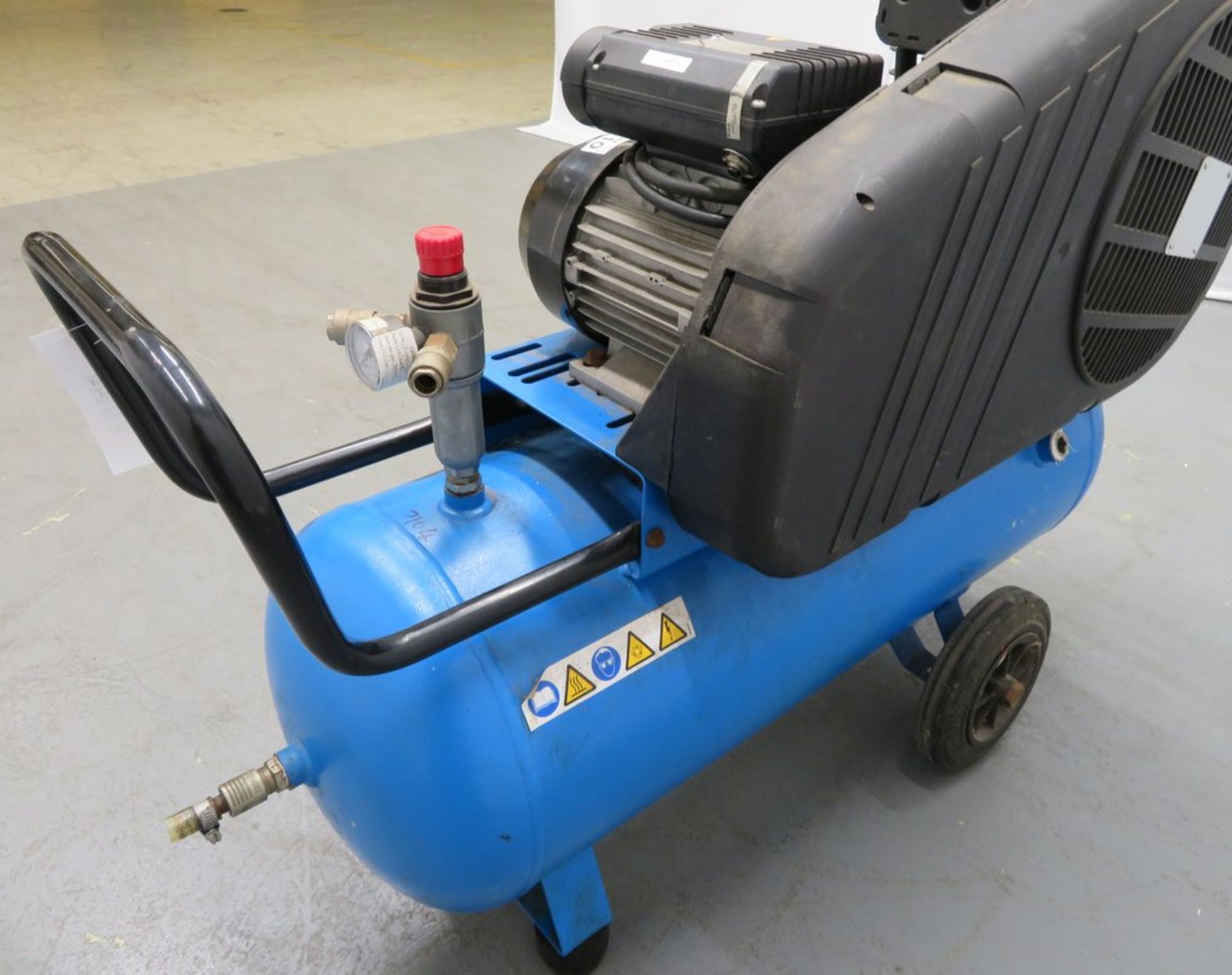 Abac B2800B/60 Air Compressor. - Image 8 of 8