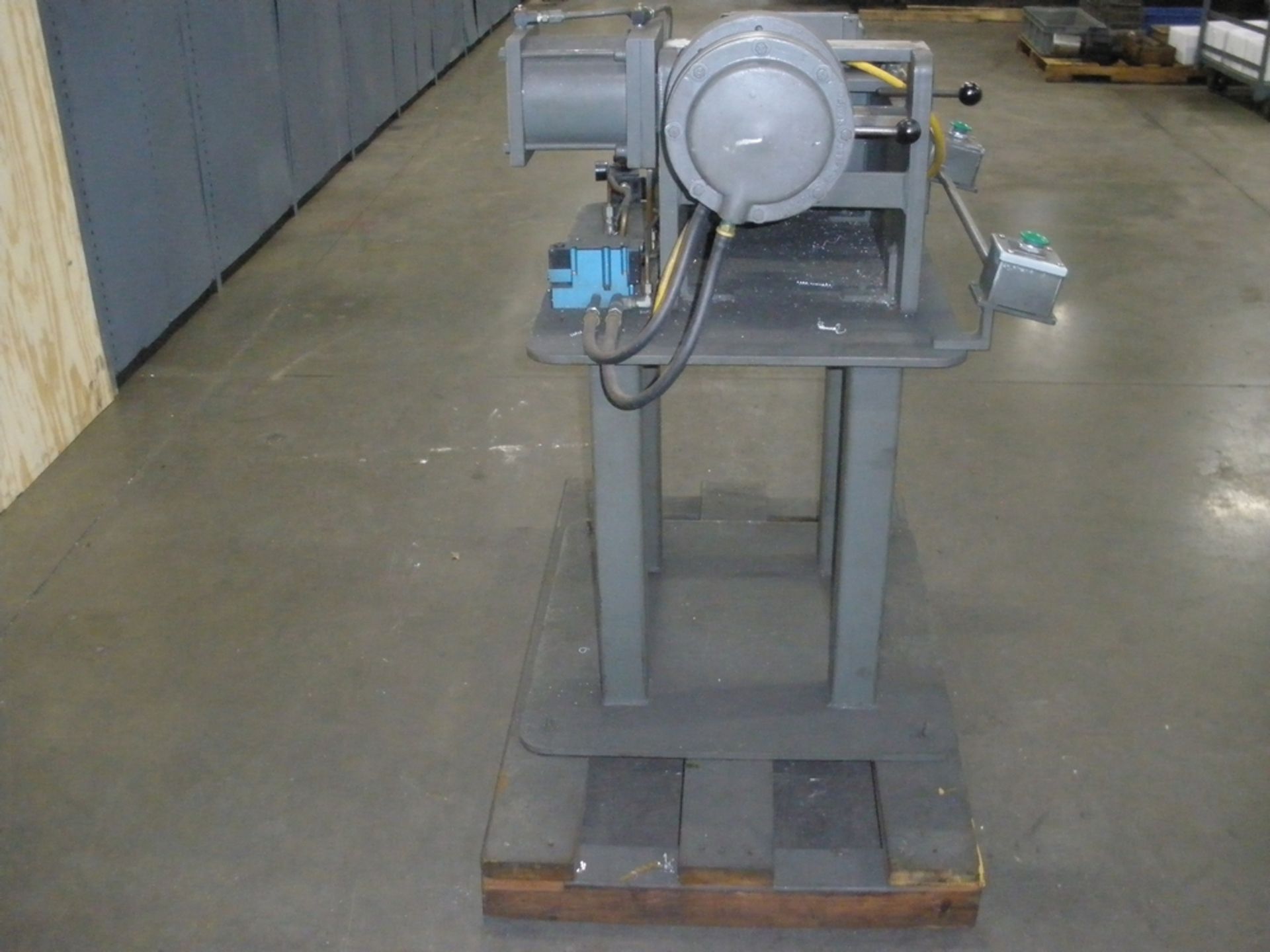 Cadillac Roll Type Marking Machine PNEU #60 110V Safety On Switches   We can provide loading for - Image 2 of 6