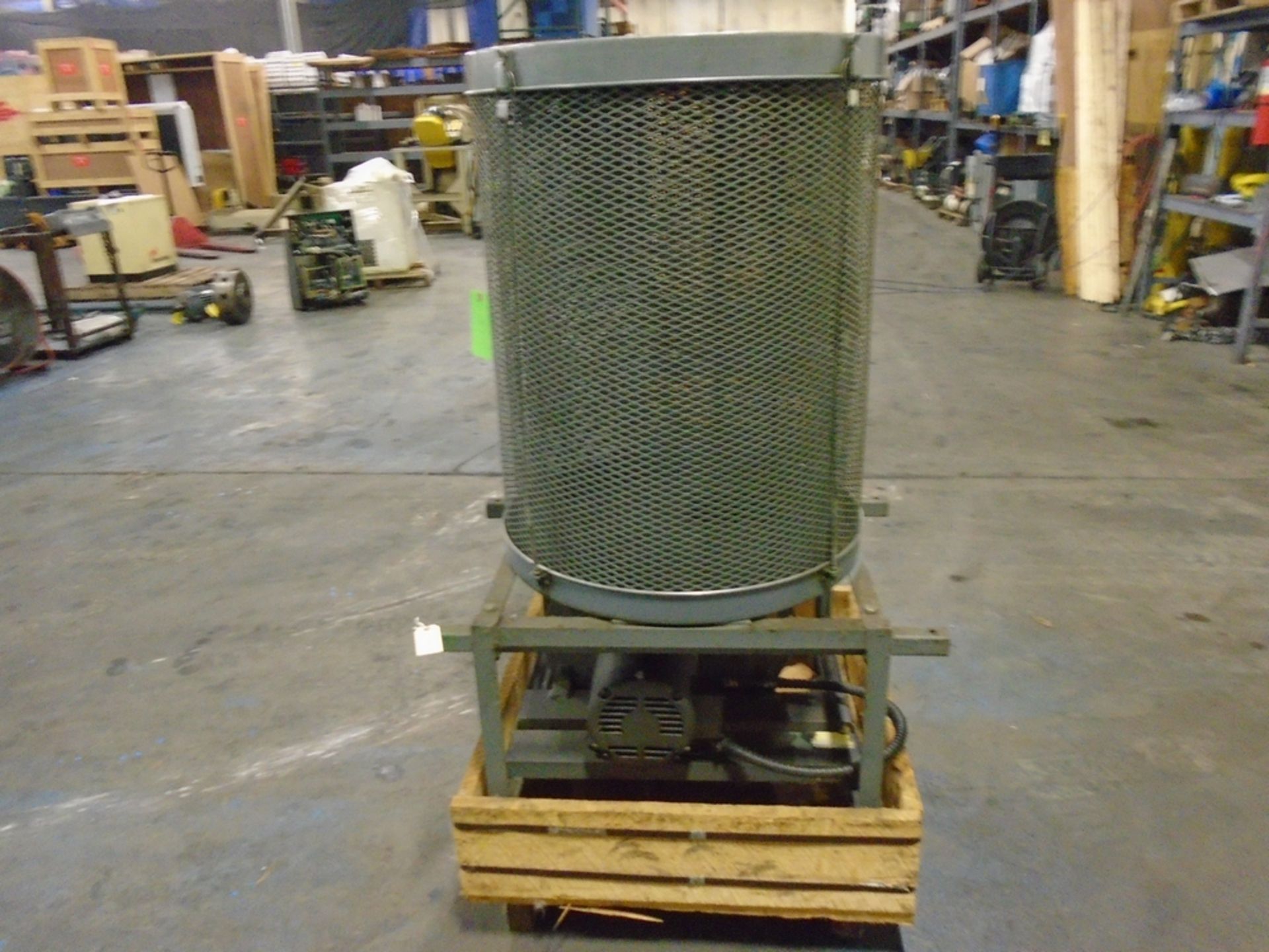 Aget VC-51 Mist/Dust Collector 27" dia x 35" H Mistkop 3 HP/230/460V 3PH We can provide loading - Image 3 of 6