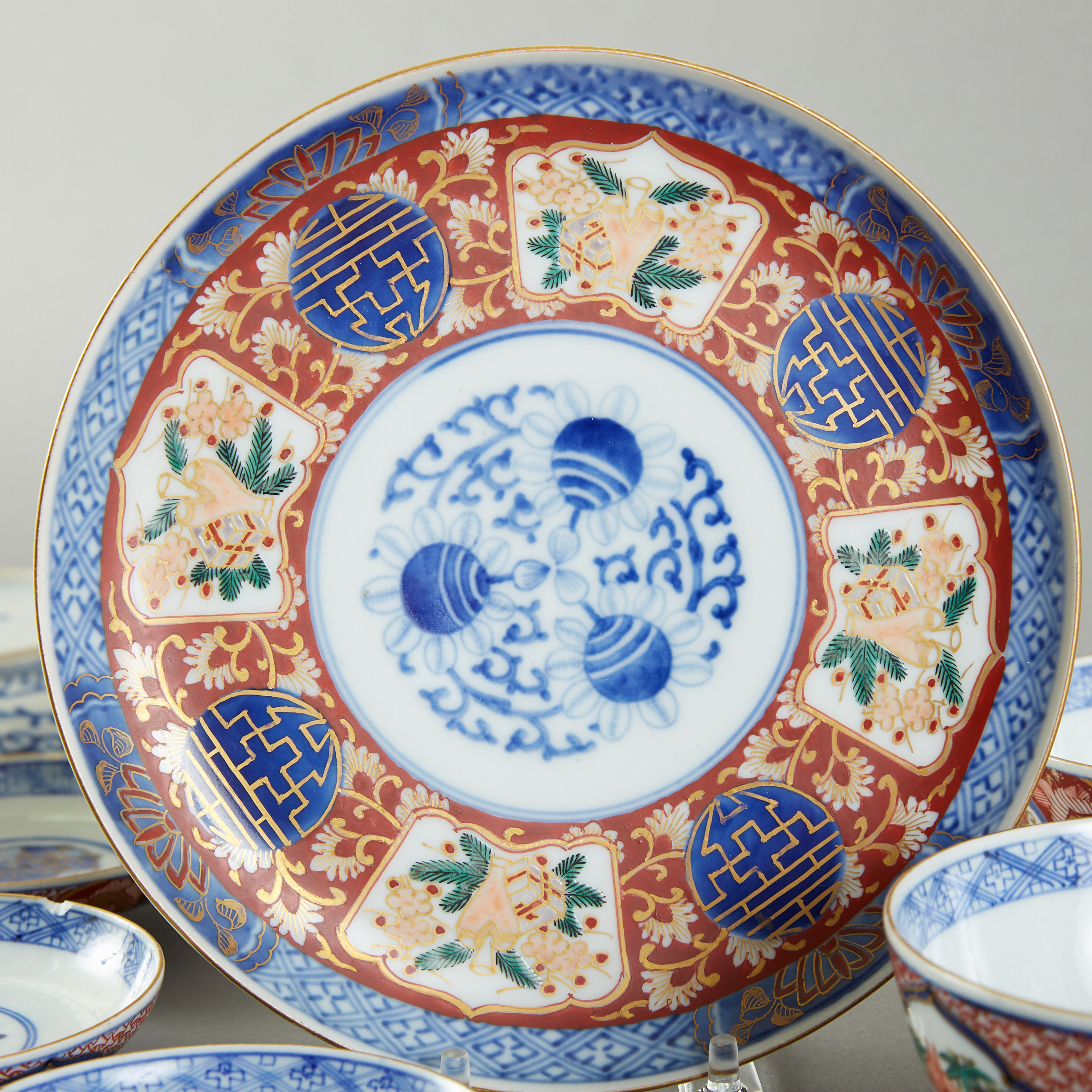 Set of Japanese Imari Dishes with Blue Underglazed Mark - Image 4 of 7