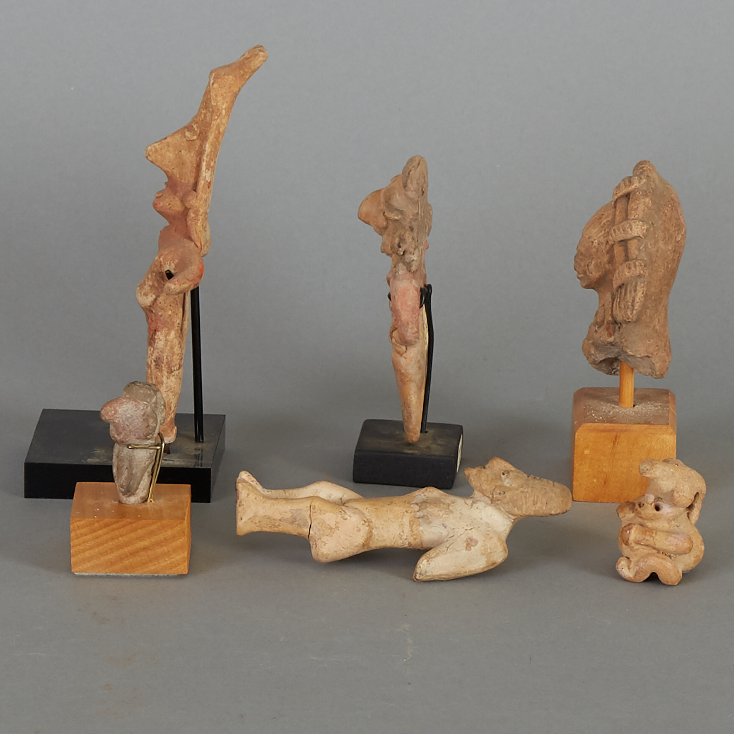 6 Pre-Columbian Ceramic Figurines - Image 2 of 8