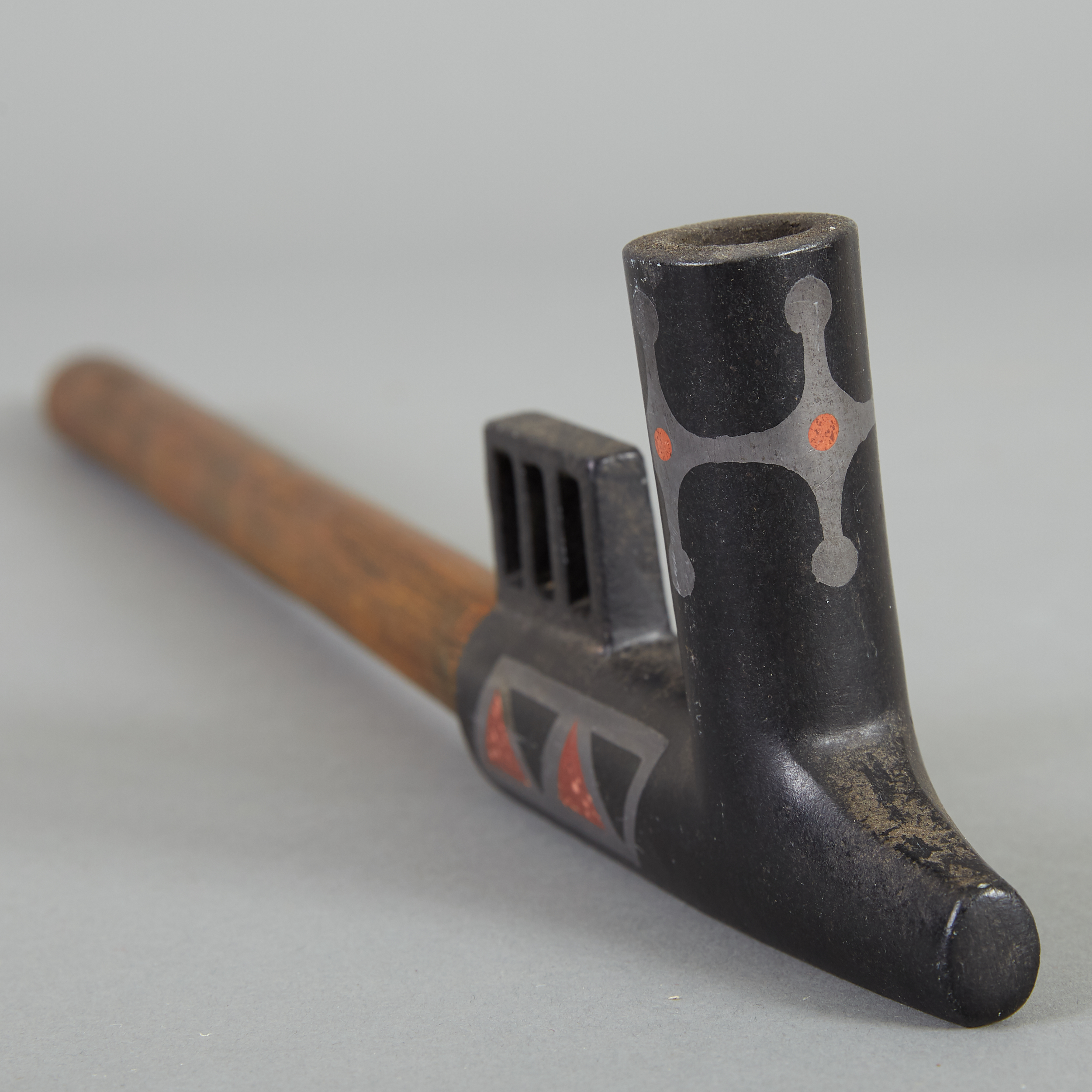 Ojibwe Inlaid Steatite Pipe with Stem c. 1890-1900 - Image 2 of 2