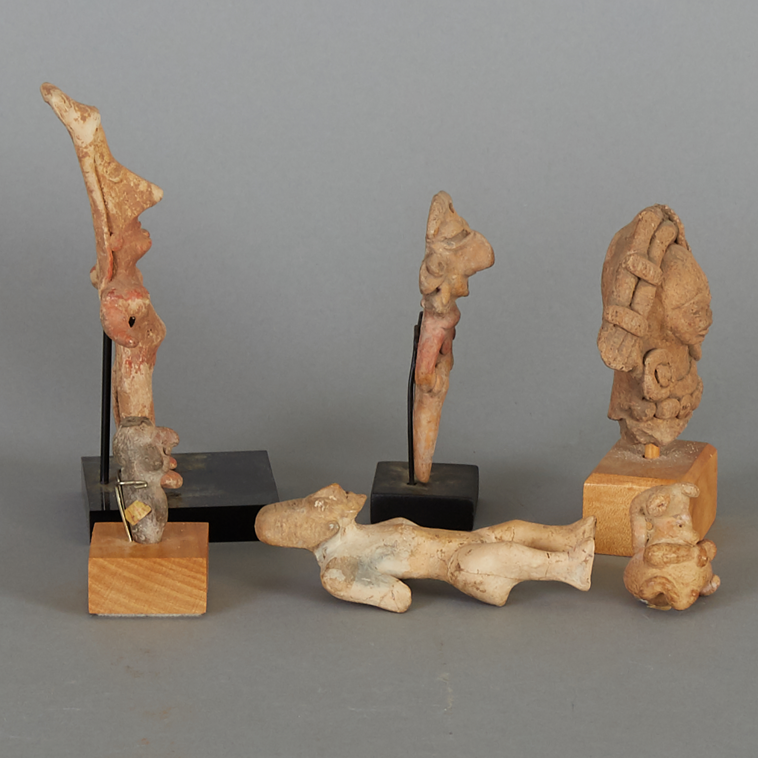 6 Pre-Columbian Ceramic Figurines - Image 4 of 8