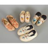4 Pairs Beaded Children's Moccasins Santee Sioux Ojibwe Delaware