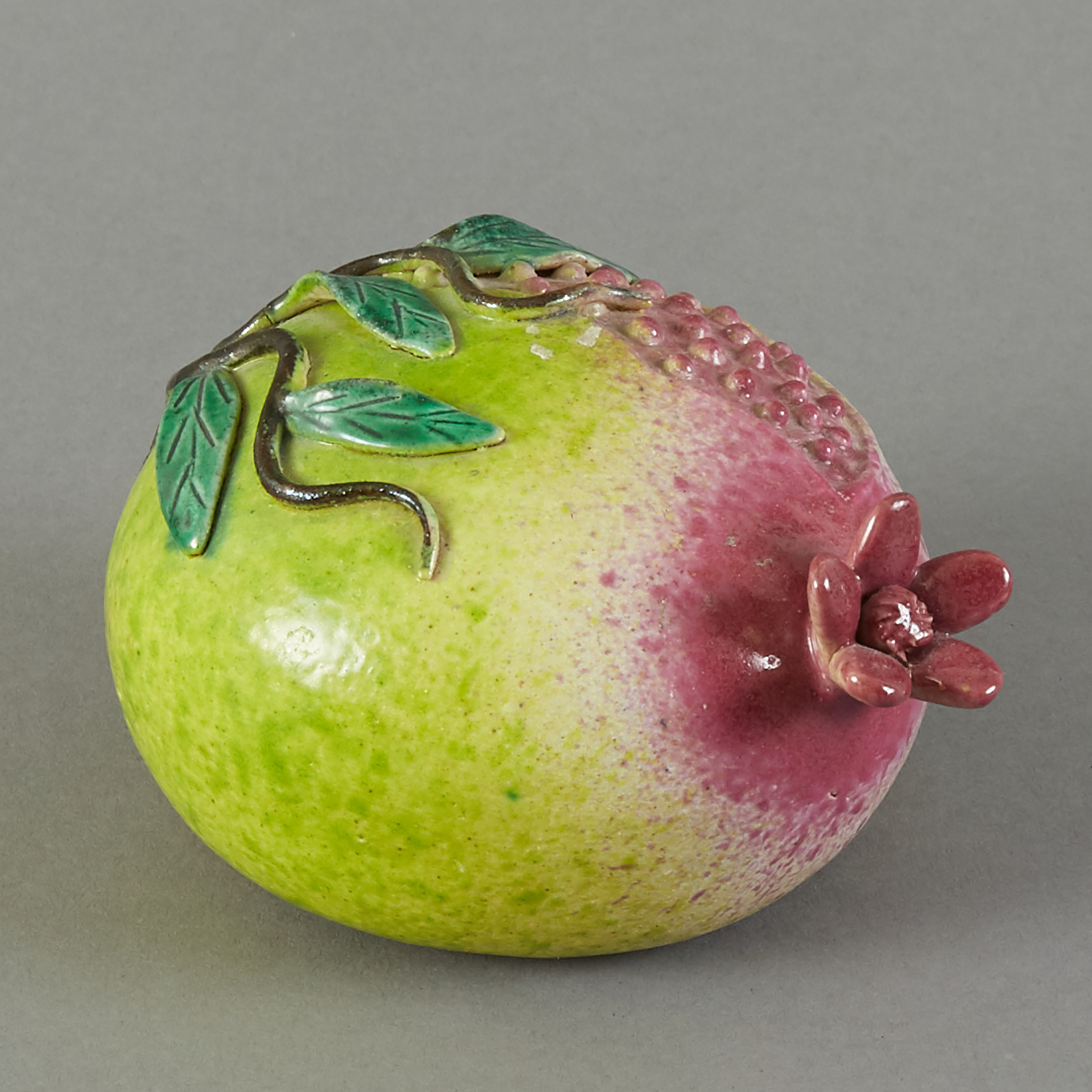 Chinese Porcelain / Ceramics Pomegranate Pomegranate Fruit Guang xu - Image 3 of 7