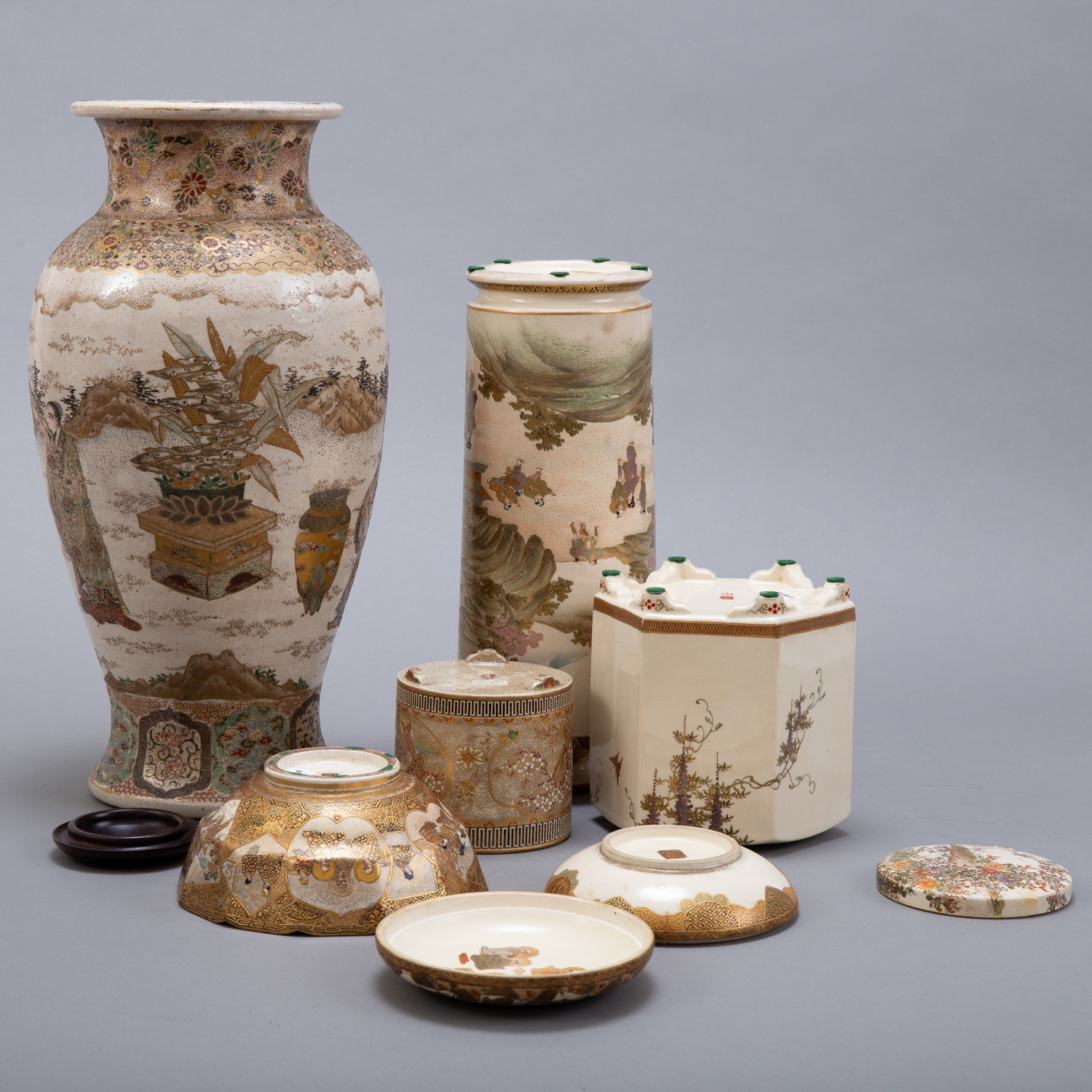 Group of 6 Japanese Meiji Period Satsuma Pieces - Image 2 of 4