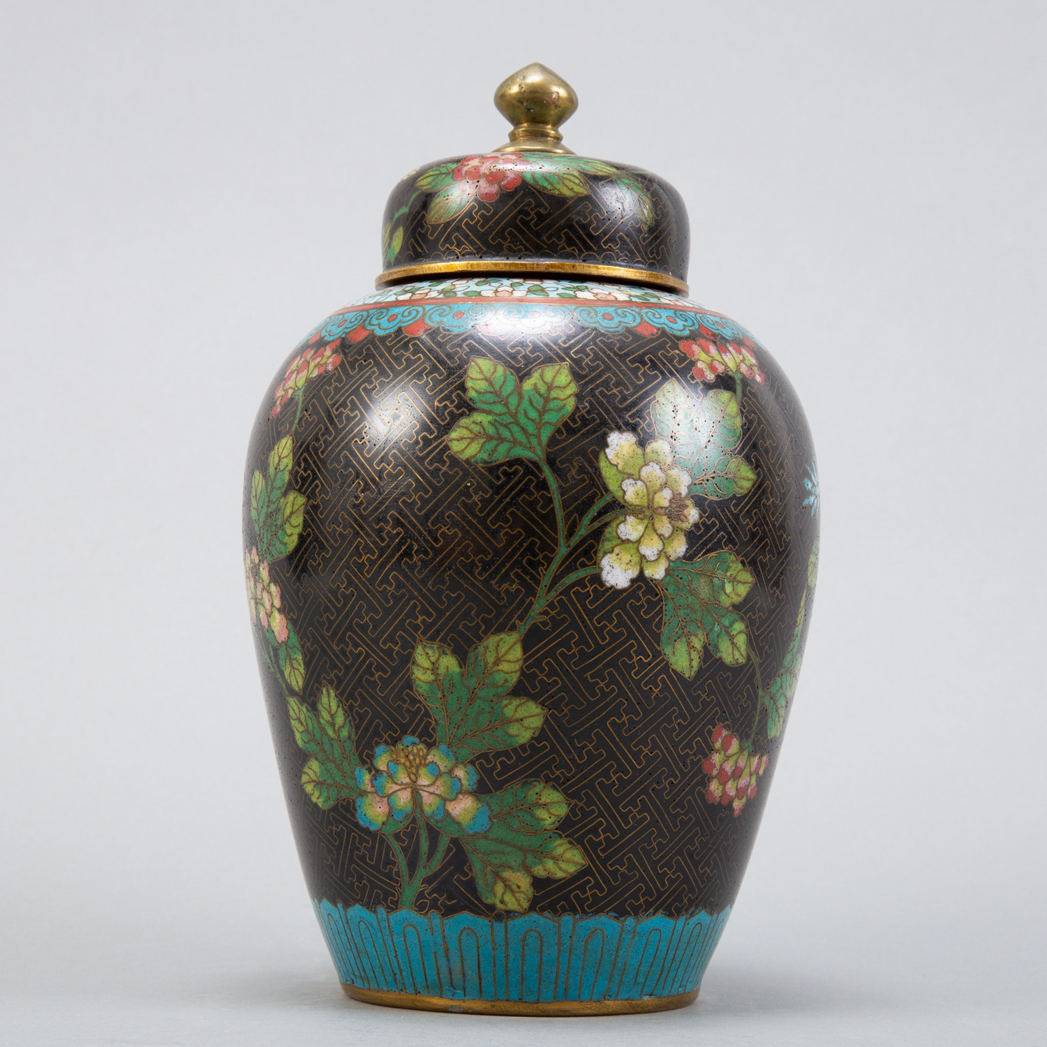 Early 20th c. Chinese Cloisonne Covered Vase - Image 4 of 5