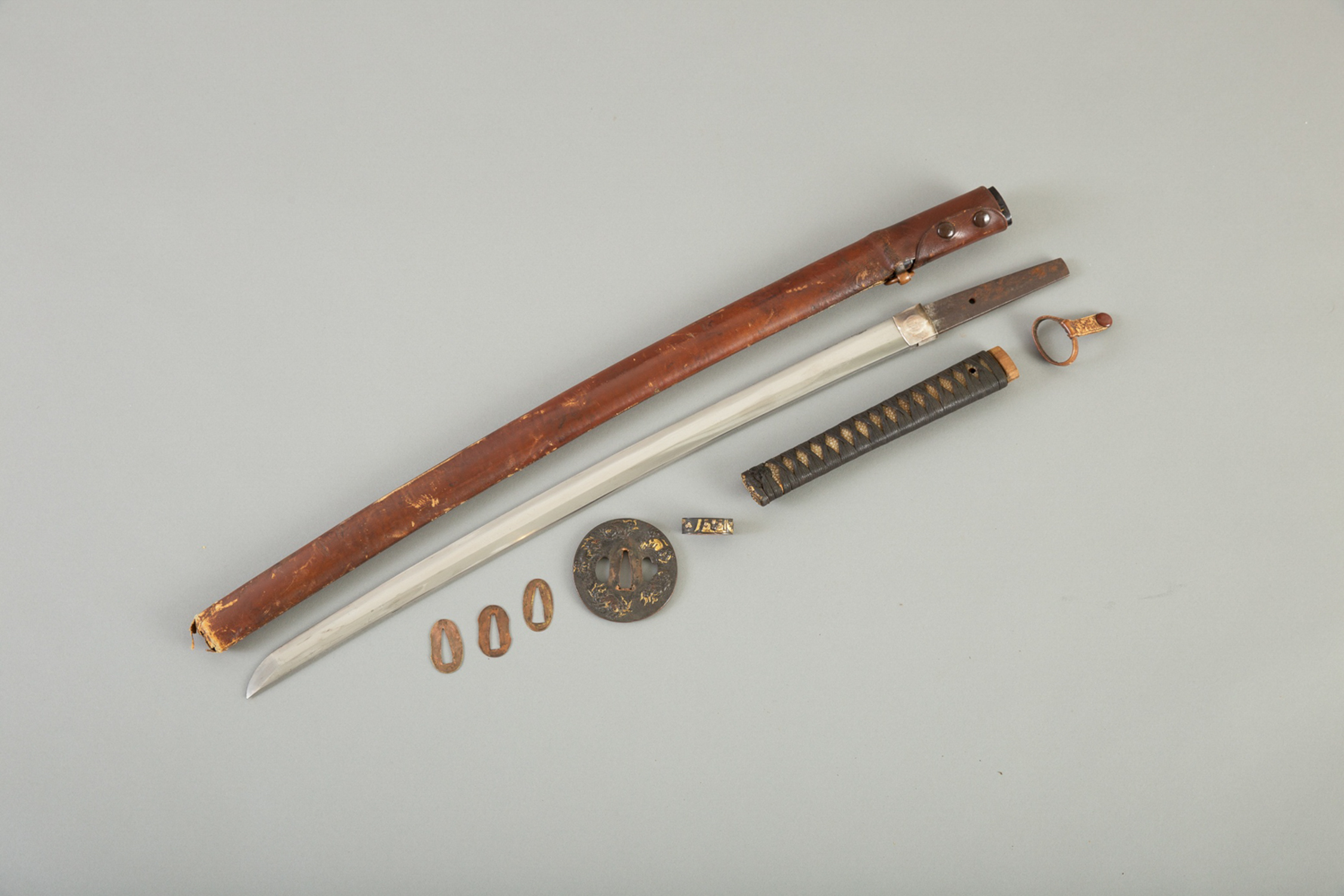 Japanese Sword With Fine Tsuba - Image 2 of 10