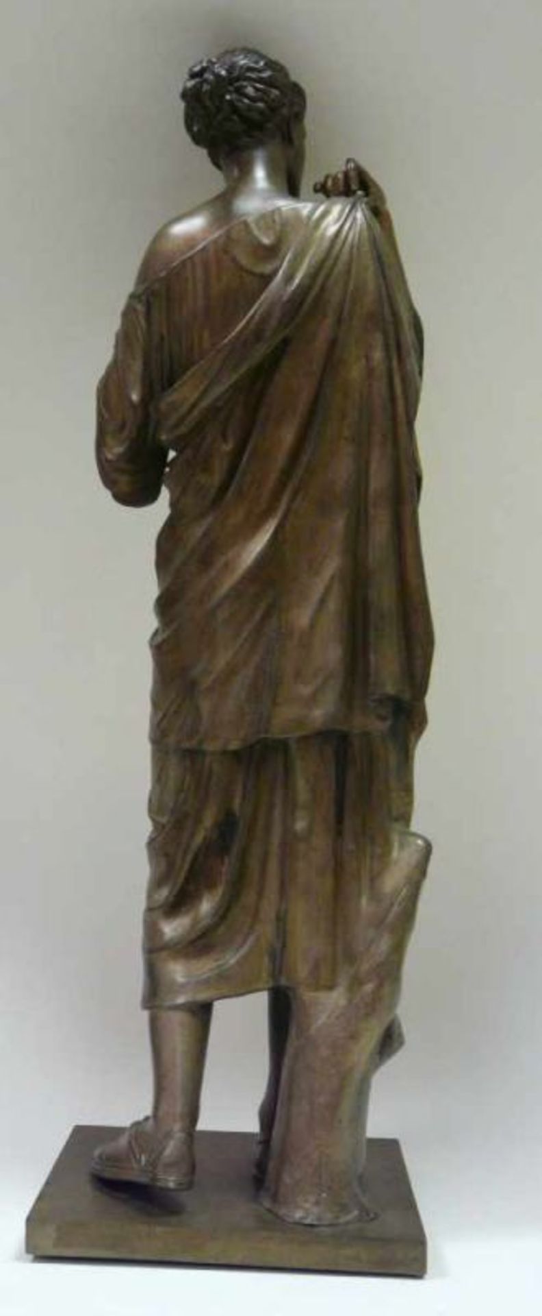 Diana (Artemis) GabiiBronze - Statue der Artemis bzw. Diana, Göttin der Jagd, des Waldes und des - Bild 3 aus 6