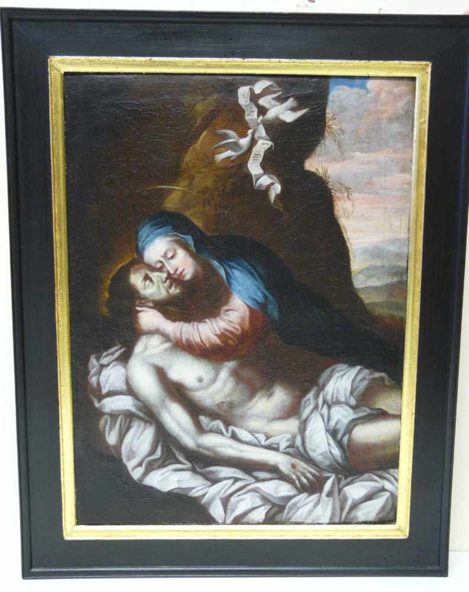 Beweinung Christi Barocke Darstellung einer Pietà, wohl um 1680. Motiv: Vor dem Hintergrund einer - Bild 2 aus 3