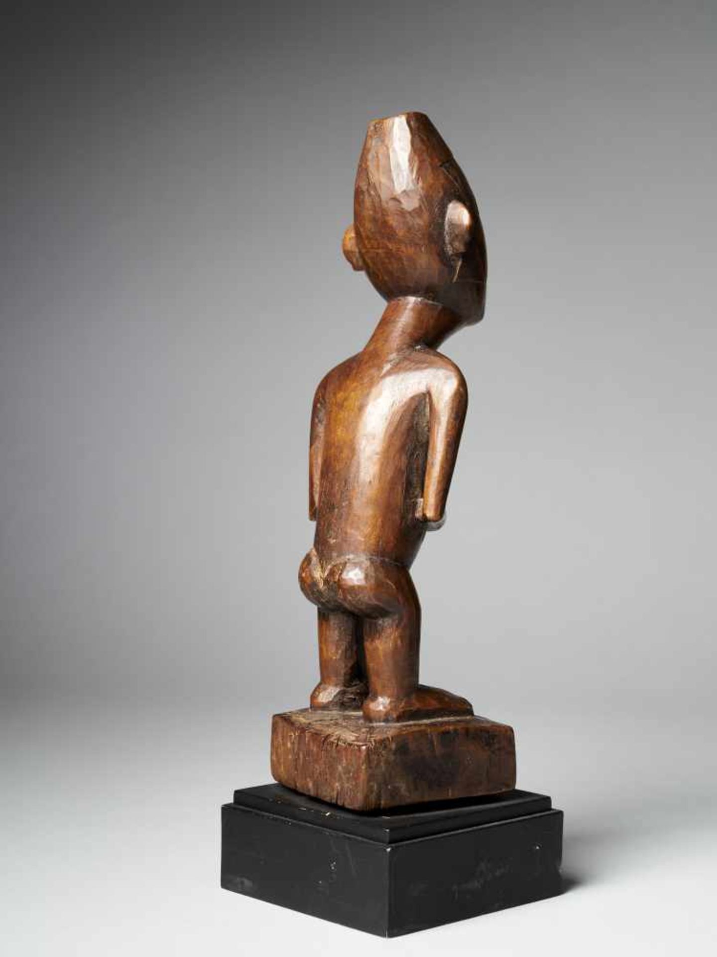 Slightly Bend Nkisi - Kongo People, DRC - Tribal ArtSlightly Bend Nkisi - Kongo People, - Bild 4 aus 6