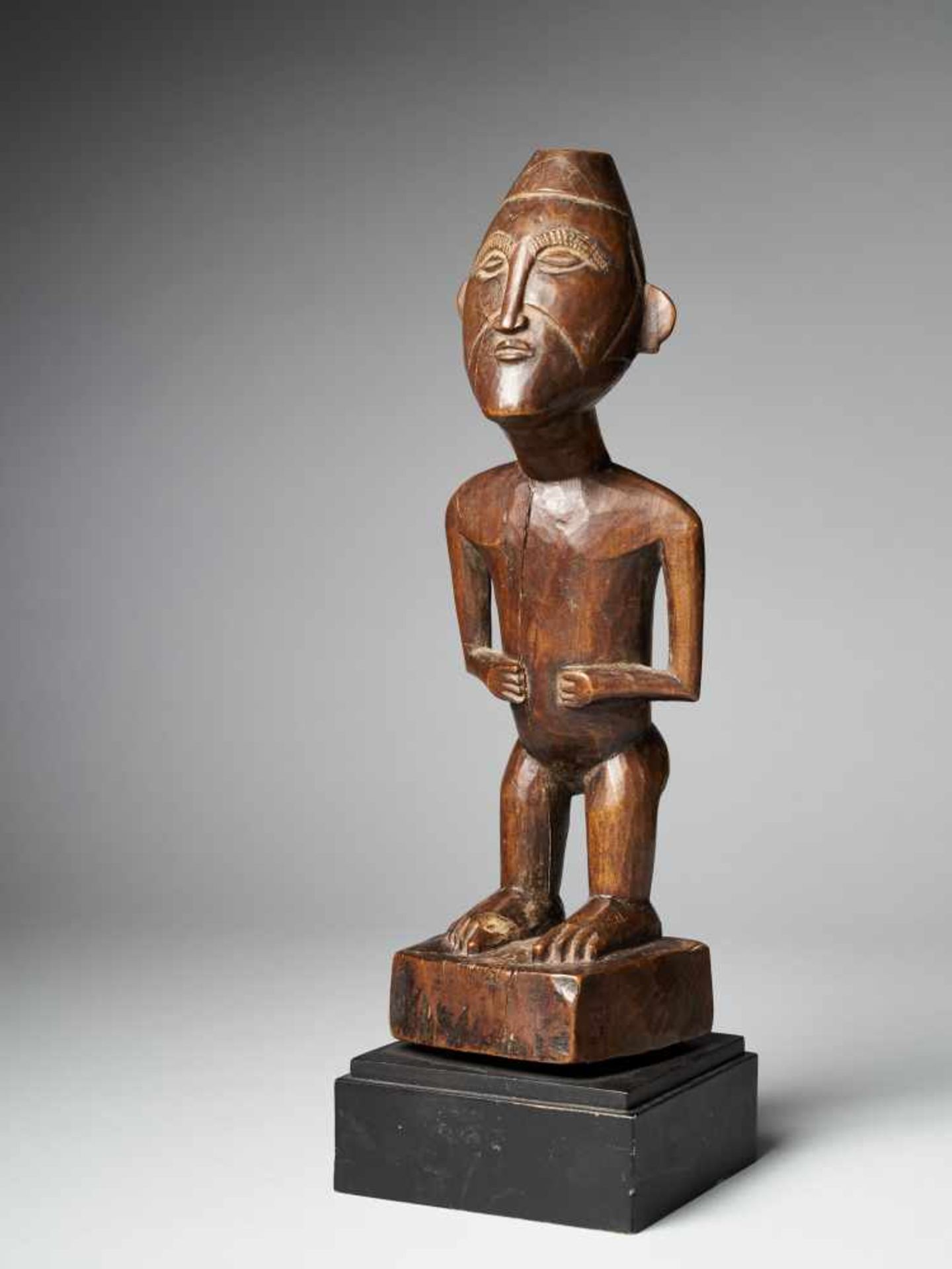 Slightly Bend Nkisi - Kongo People, DRC - Tribal ArtSlightly Bend Nkisi - Kongo People, - Bild 2 aus 6