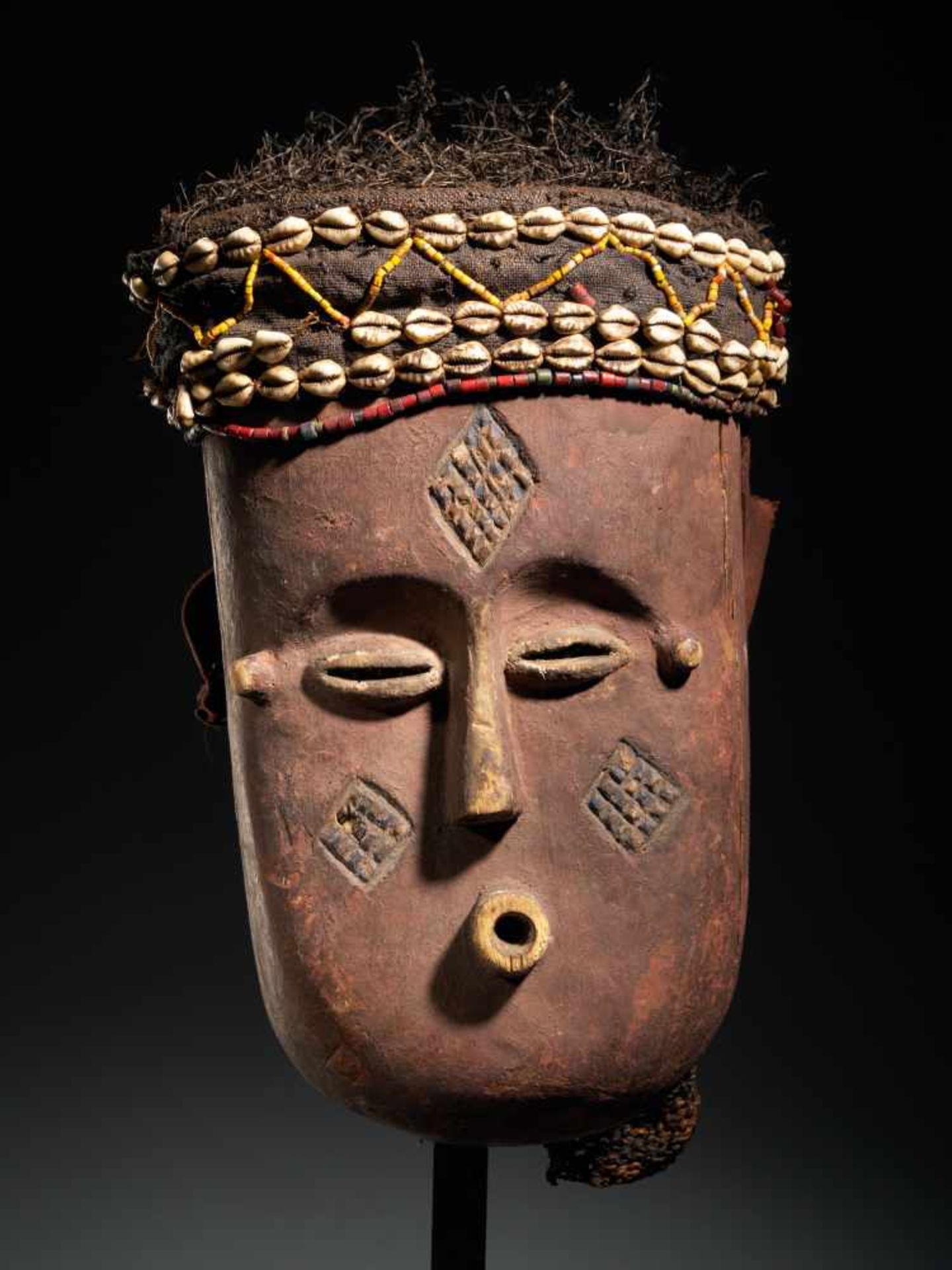 Wooden Face Mask - Lele People, DRC - Tribal ArtLele wooden face mask. Origin: Democratic Republic - Bild 2 aus 5