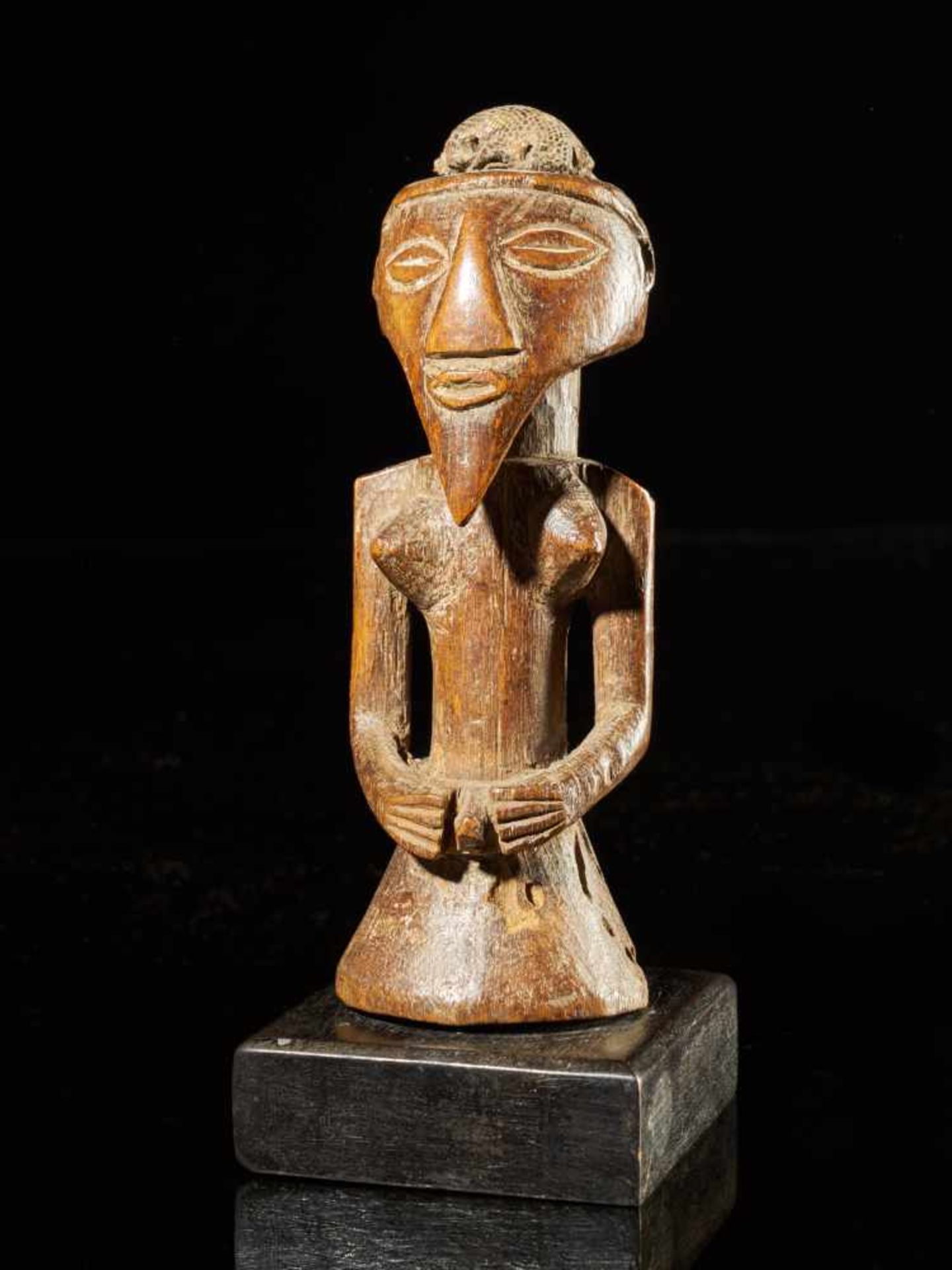 Wooden Statue with nice patina - Kusu People, DRC - Tribal ArtWooden Statue with nice patina - - Bild 2 aus 6