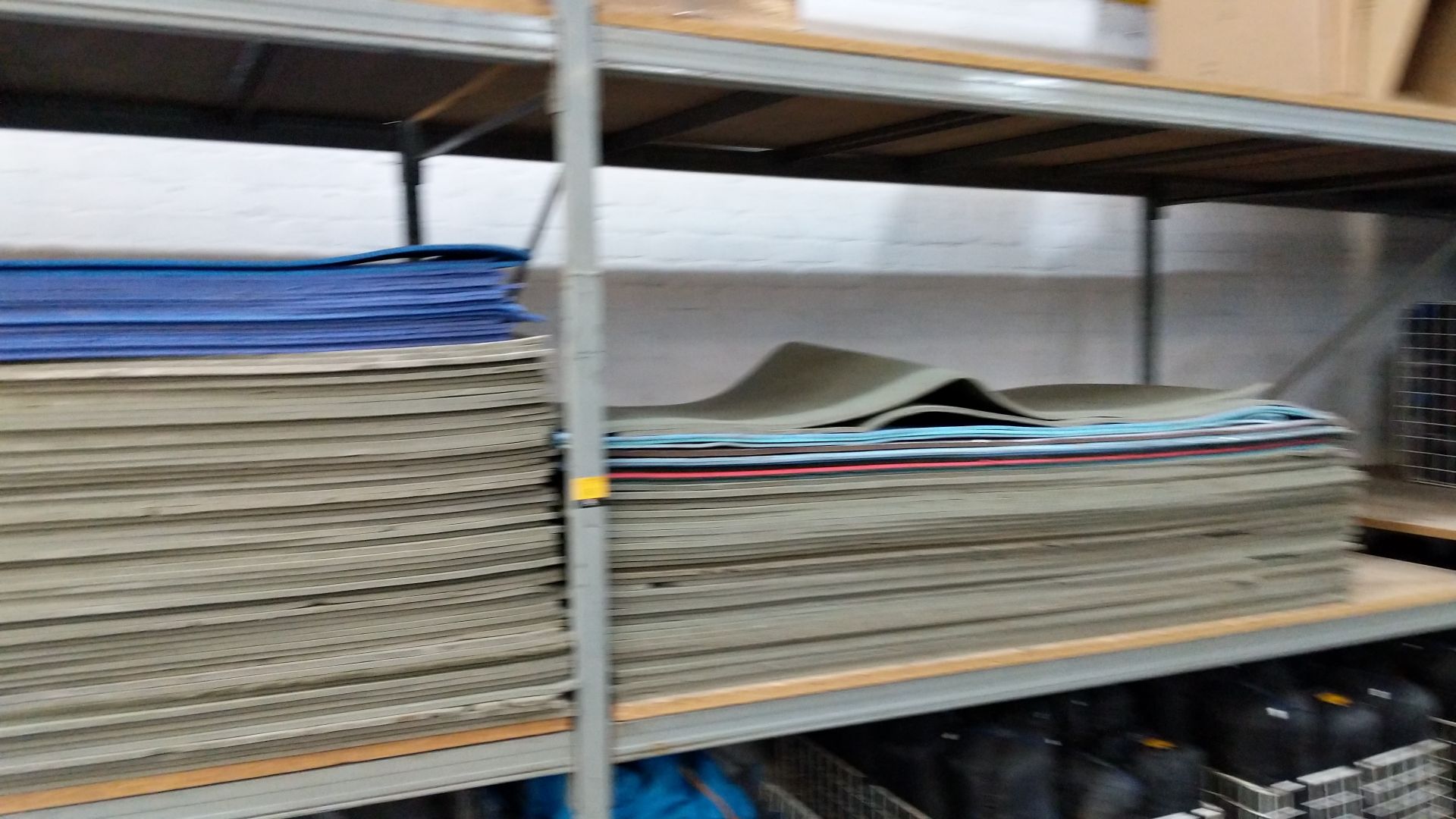 2 stacks of foam sleeping mats, in total comprising in excess of 100 mats IMPORTANT: Please remember - Image 5 of 8