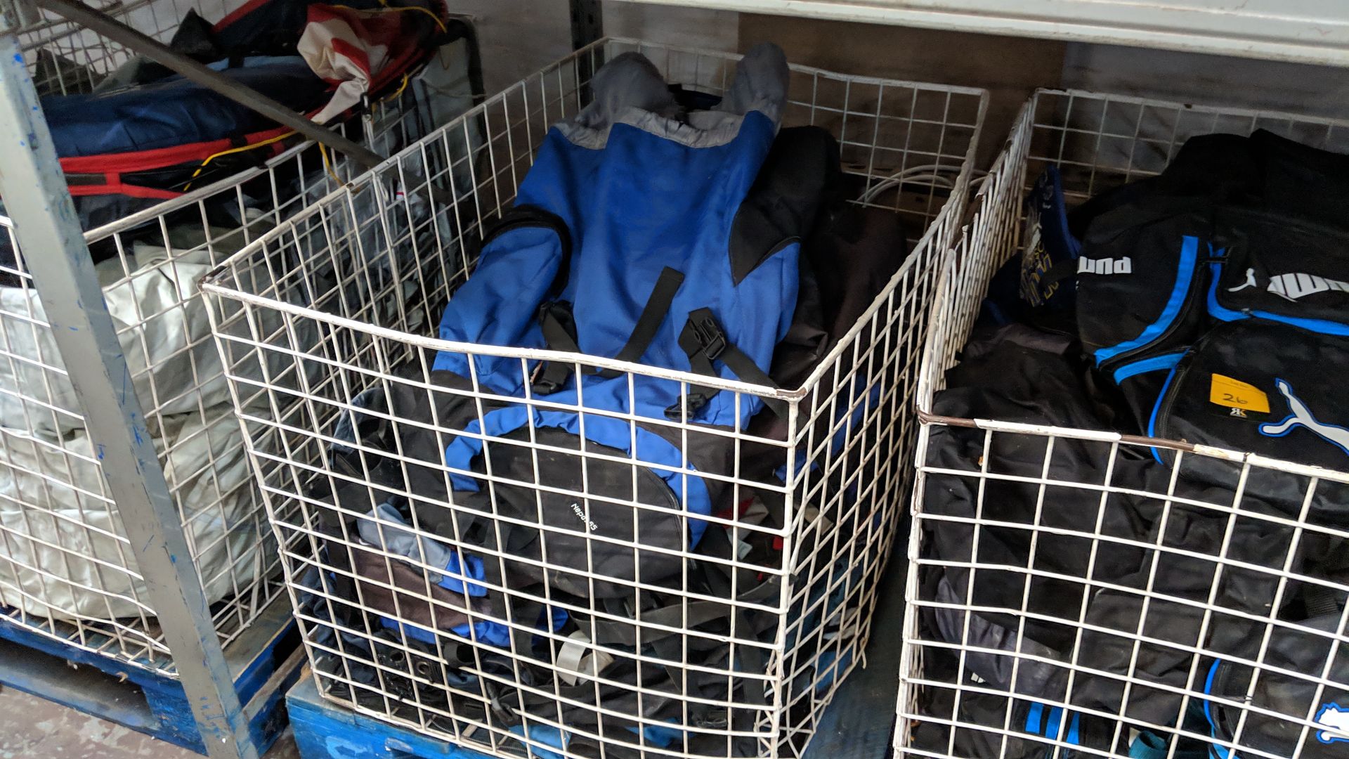 Contents of 2 large cages of assorted holdalls by Puma, Adidas & others - cages excluded - Image 4 of 8