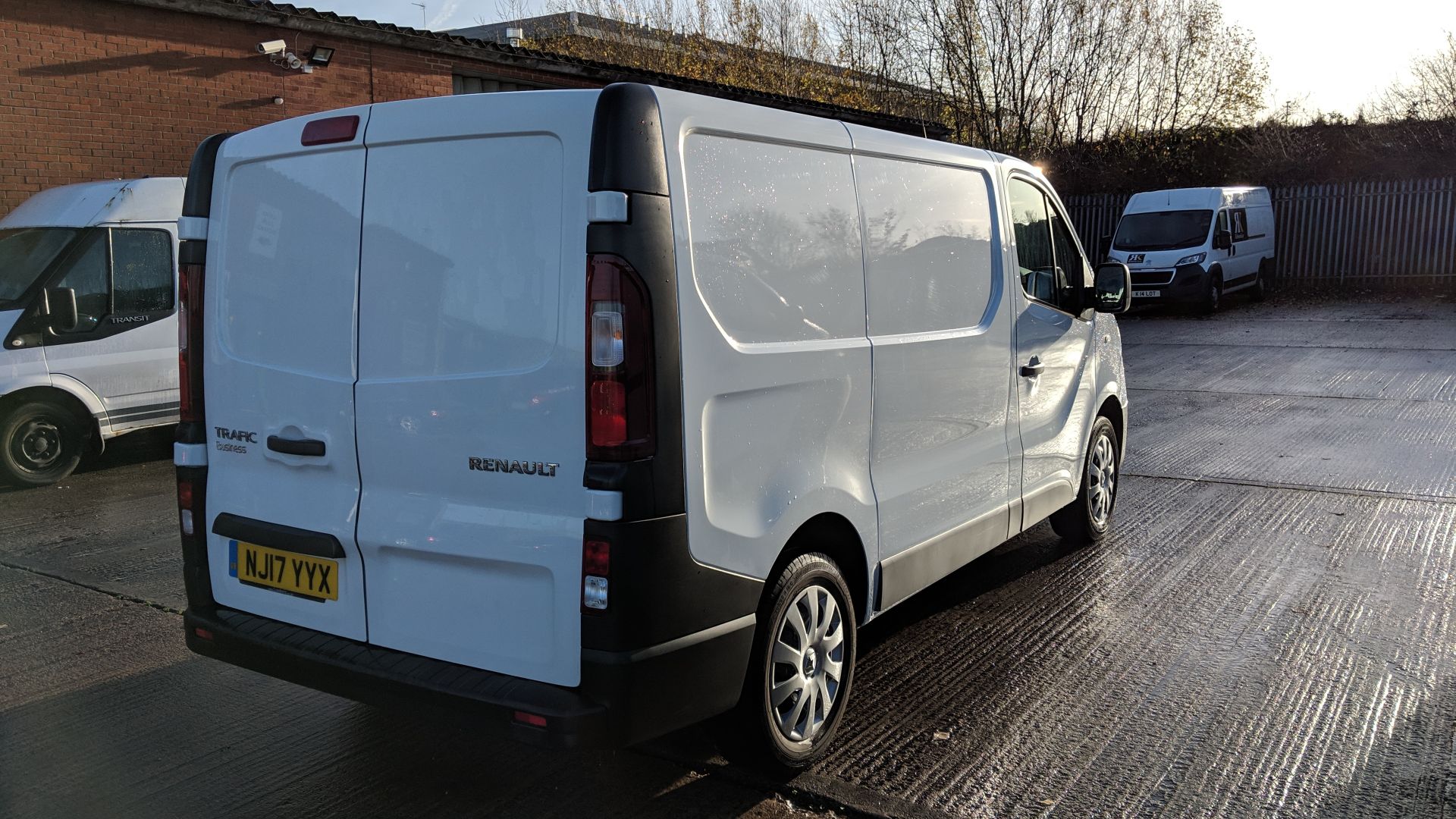 2017 Renault Trafic SL27 DCi 120 Business panel van - Image 12 of 25