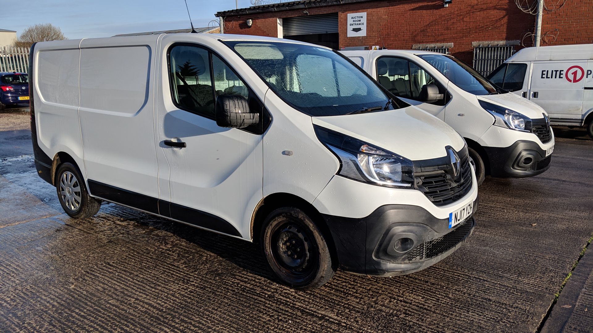 2017 Renault Trafic SL27 DCi 120 Business panel van - Image 8 of 28