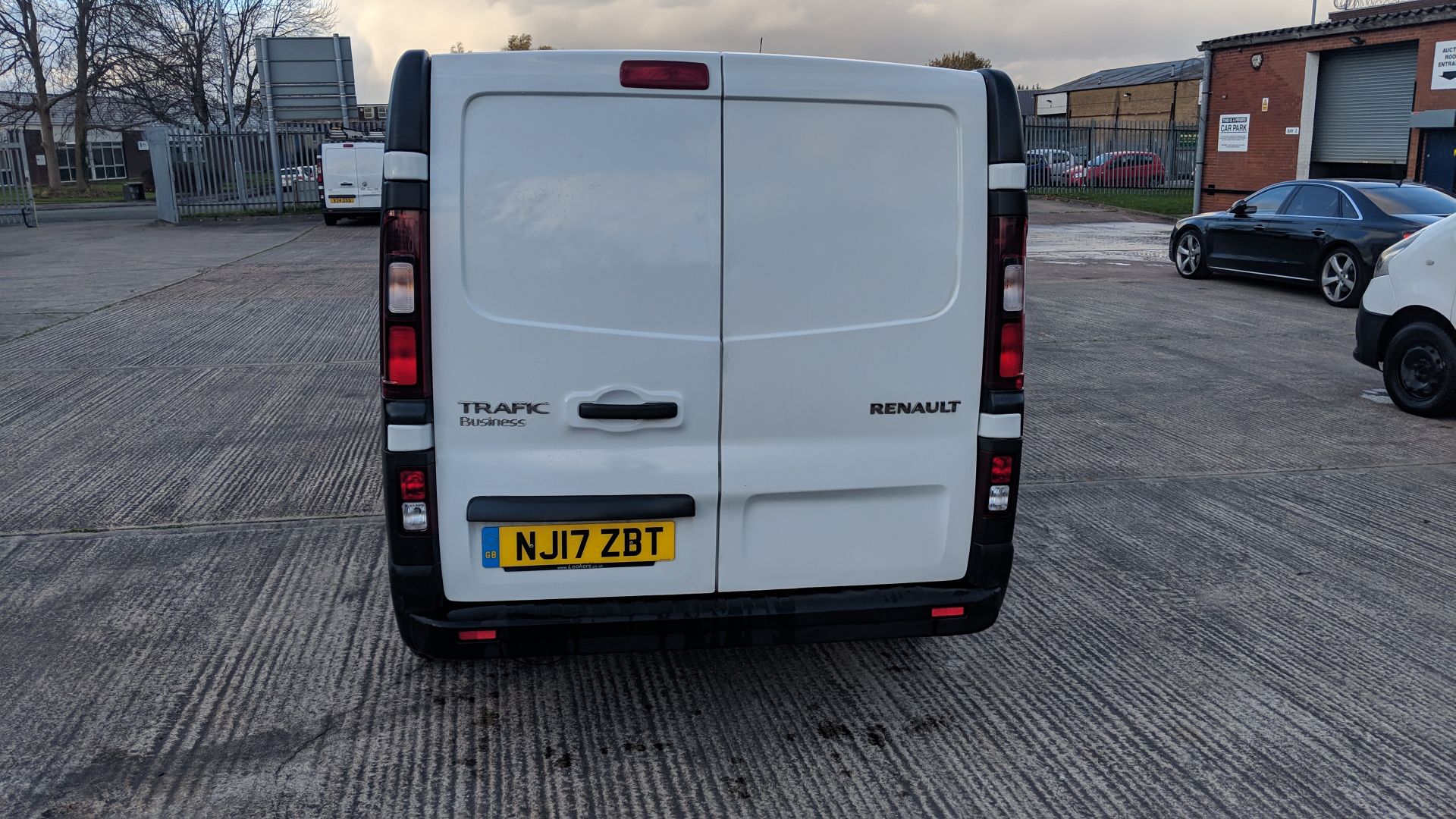 2017 Renault Trafic SL27 DCi 120 Business panel van - Image 4 of 25