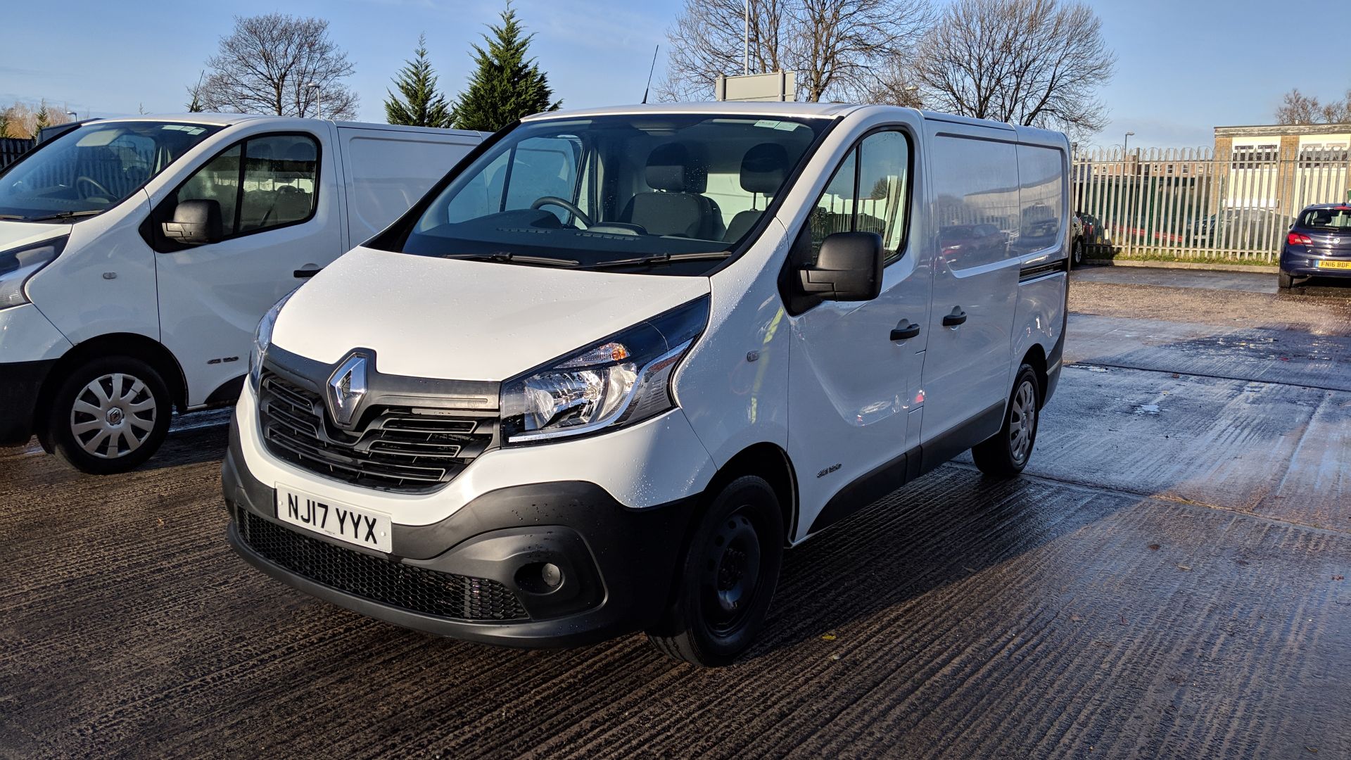 2017 Renault Trafic SL27 DCi 120 Business panel van - Image 9 of 25