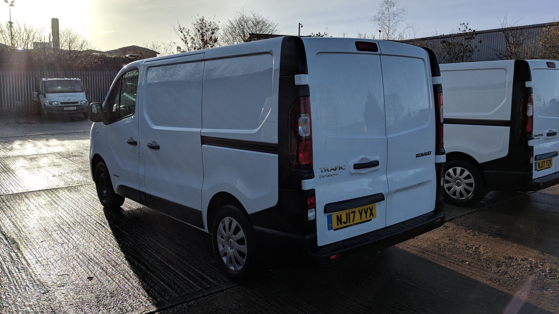 2017 Renault Trafic SL27 DCi 120 Business panel van - Image 4 of 25