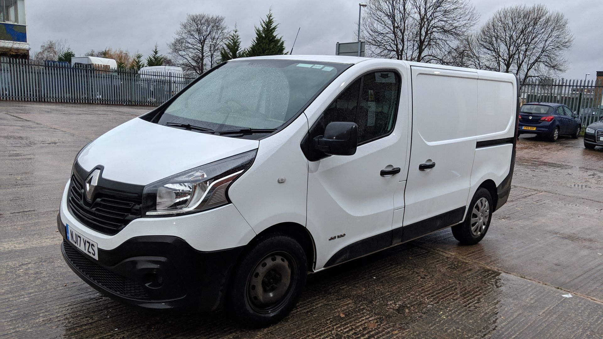 2017 Renault Trafic SL27 DCi 120 Business panel van - Image 2 of 22