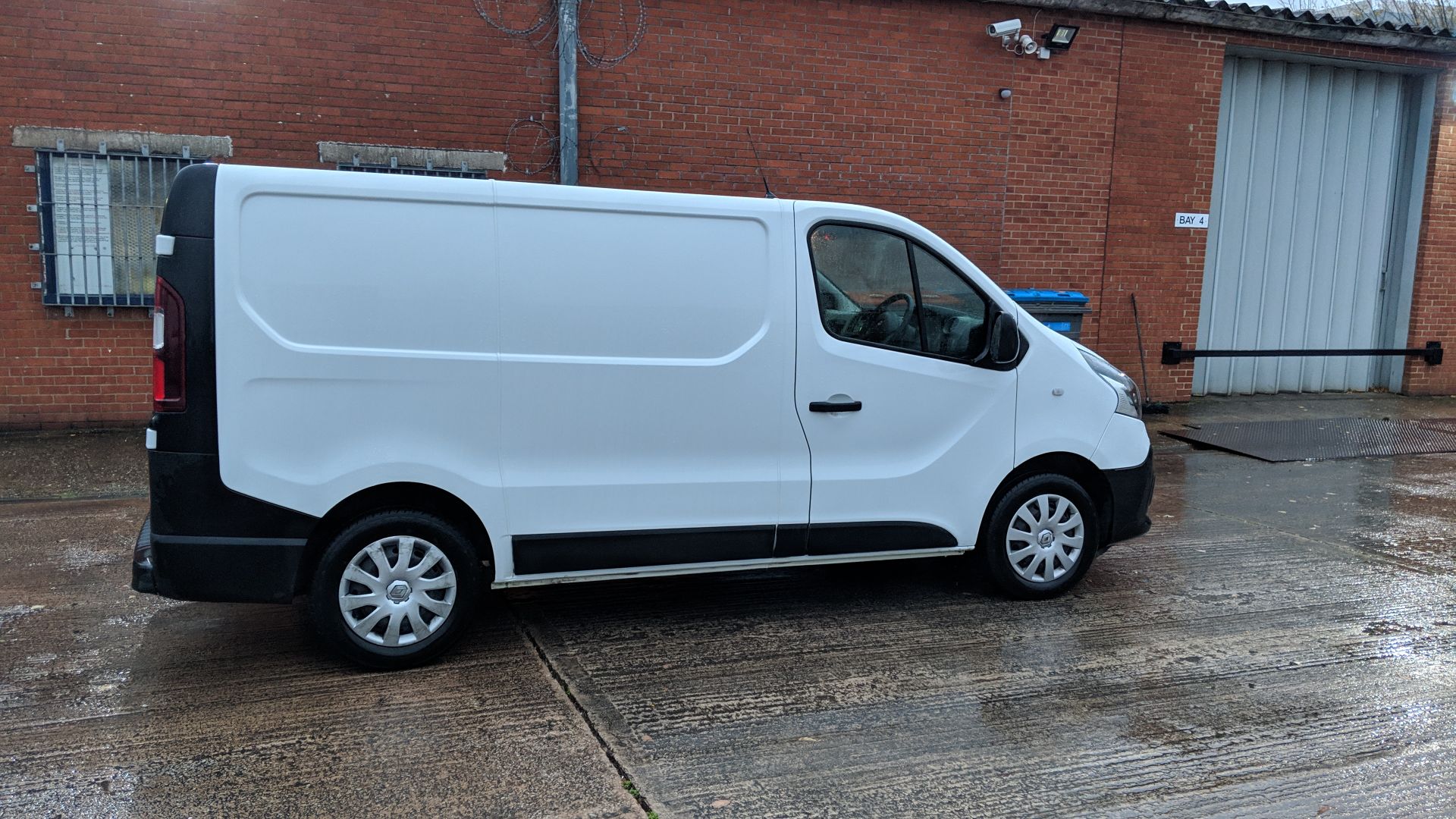 2017 Renault Trafic SL27 DCi 120 Business panel van - Image 5 of 22