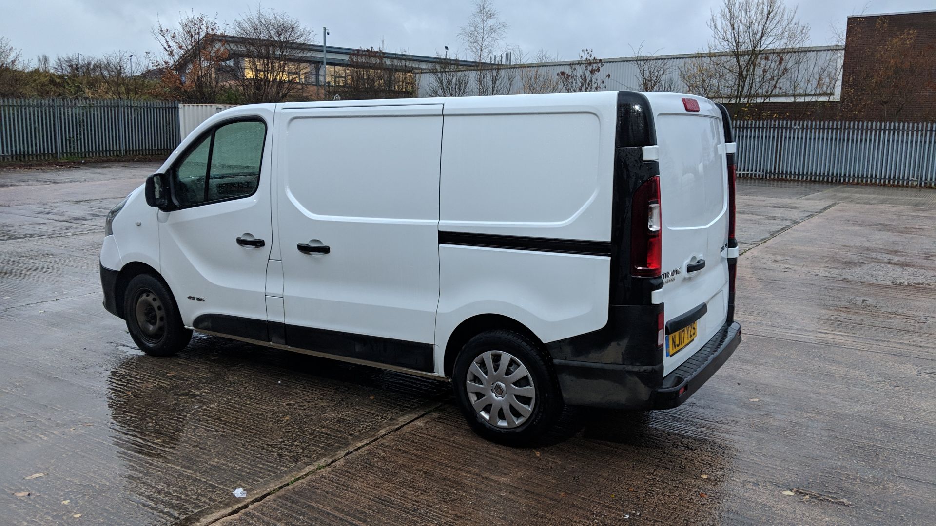 2017 Renault Trafic SL27 DCi 120 Business panel van - Image 13 of 22