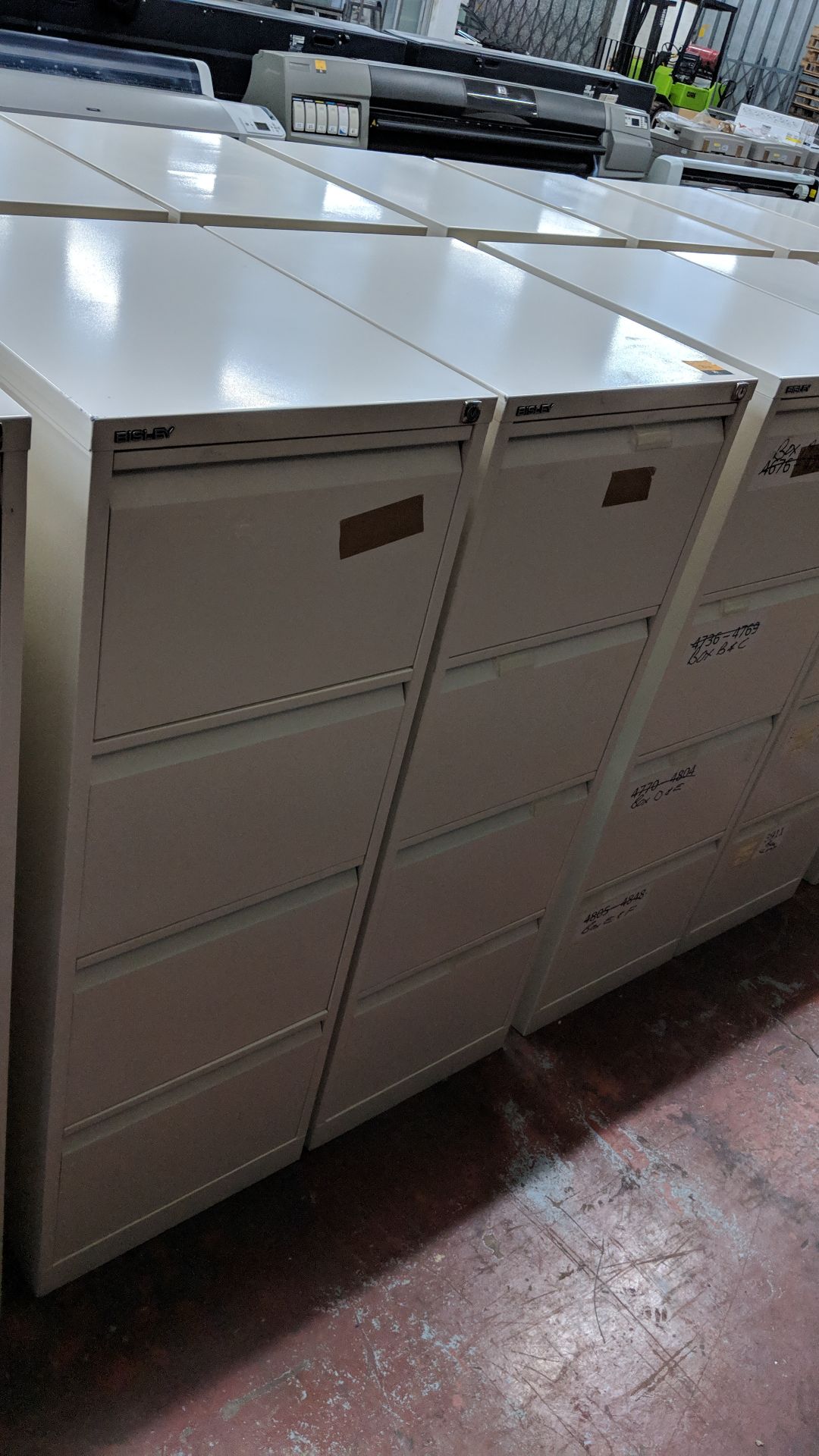 4 off Bisley off-white metal 4 drawer filing cabinets IMPORTANT: Please remember goods - Image 2 of 6