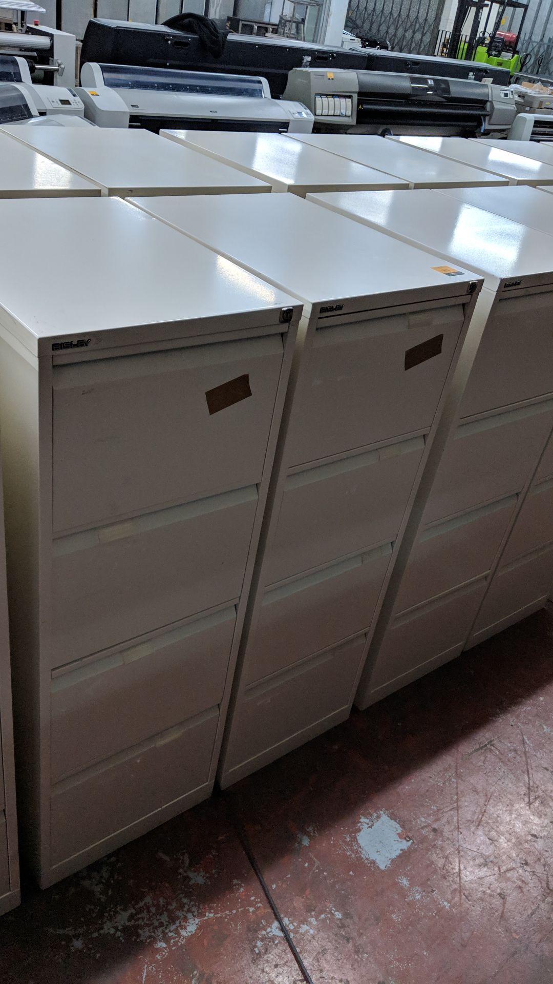 4 off Bisley off-white metal 4 drawer filing cabinets IMPORTANT: Please remember goods - Image 2 of 6