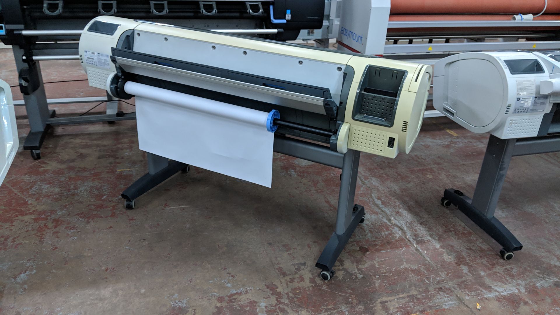 HP DesignJet T610 44" wide format printer, serial no. MY76J0C03W, factory model Q6712A IMPORTANT: - Image 5 of 8